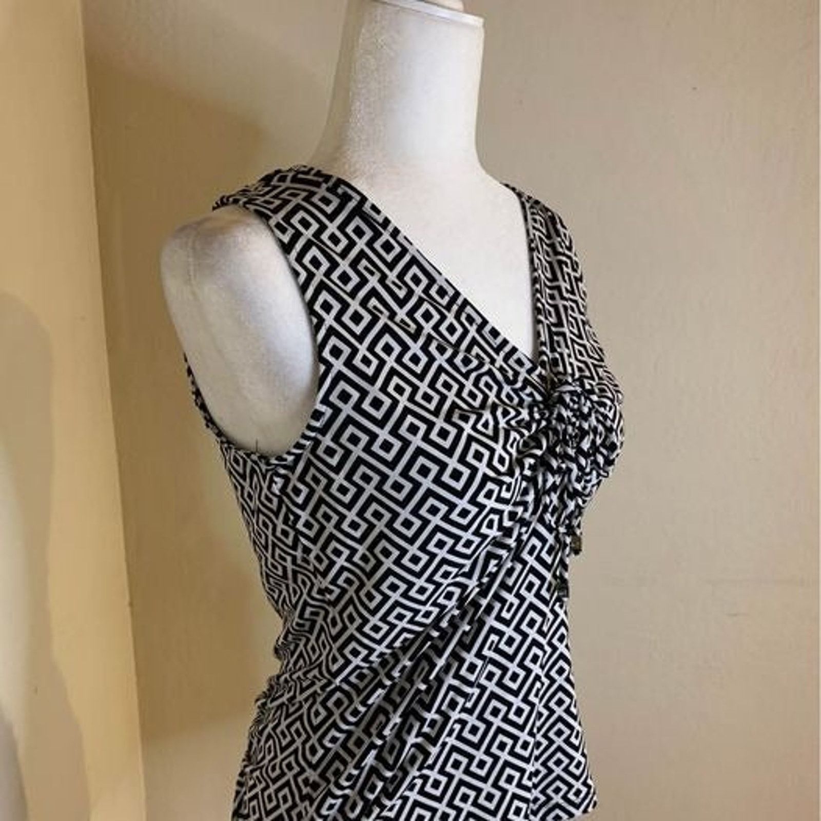Michael Kors Michael Kors women’s top size S Size S / US 4 / IT 40 - 5 Thumbnail