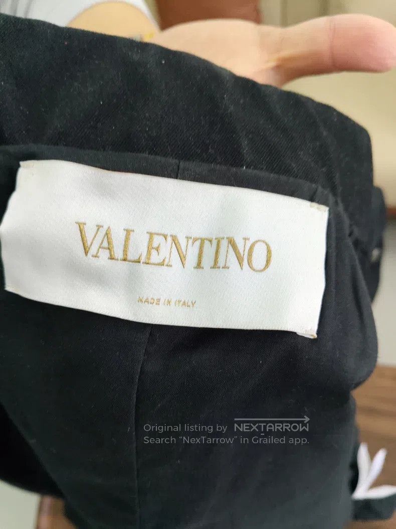 Valentino Valentino Star embroidery heavy work jacket gold thread Size US XXS / EU 40 - 6 Thumbnail