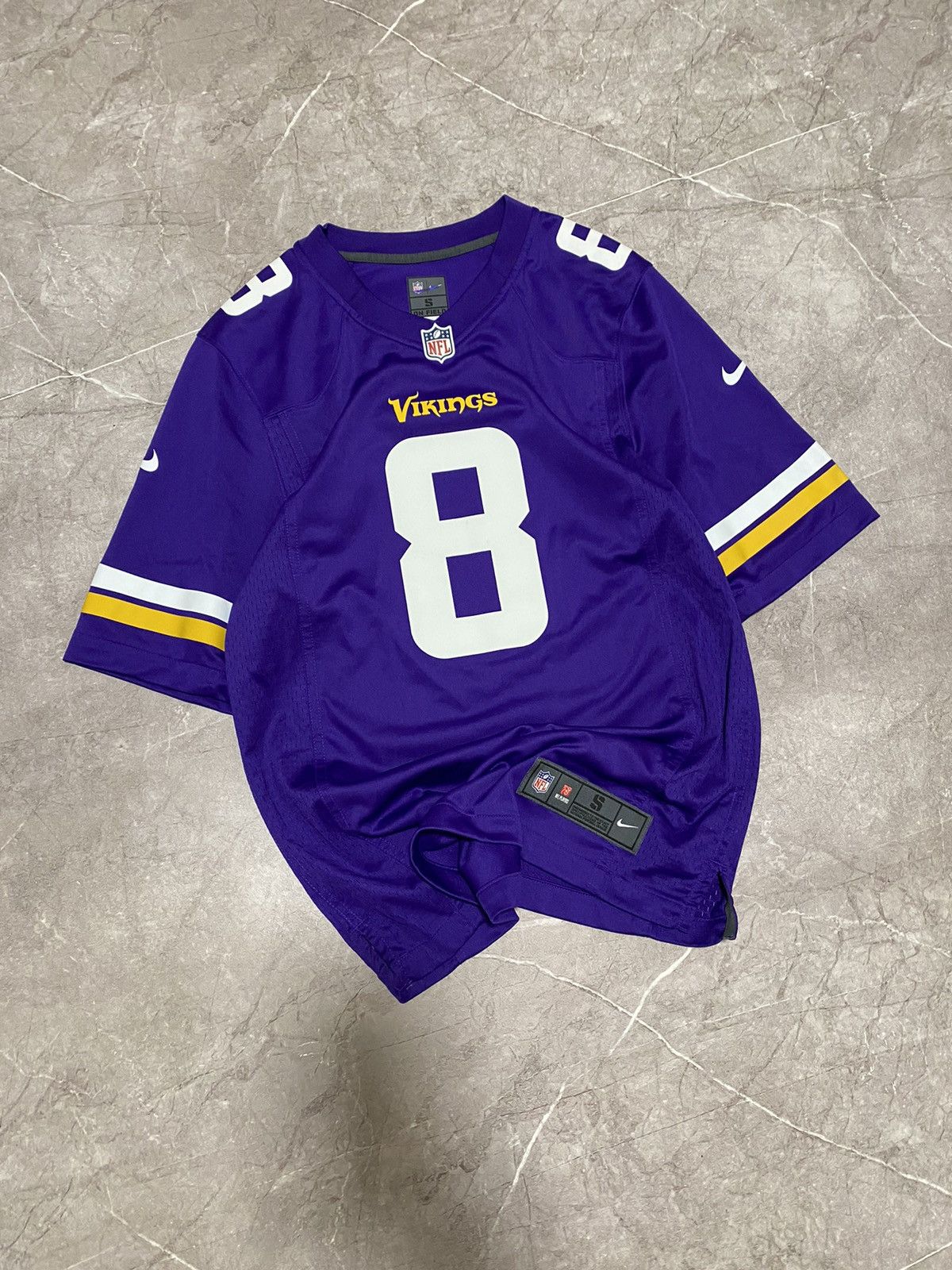 Nike Nike On Field Minnesota Vikings Kirk Cousins #8 NFL Jersey Size US S / EU 44-46 / 1 - 2 Thumbnail