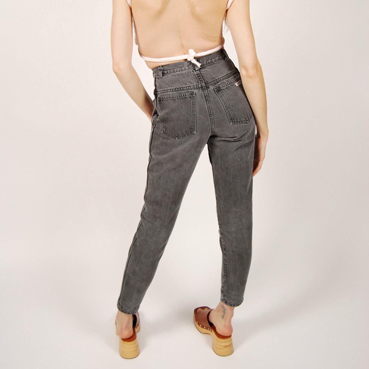 Calvin Klein 80s Grey Calvin Klein Jeans (24") skinny high-waisted slim Size 24" / US 00 / IT 34 - 3 Thumbnail