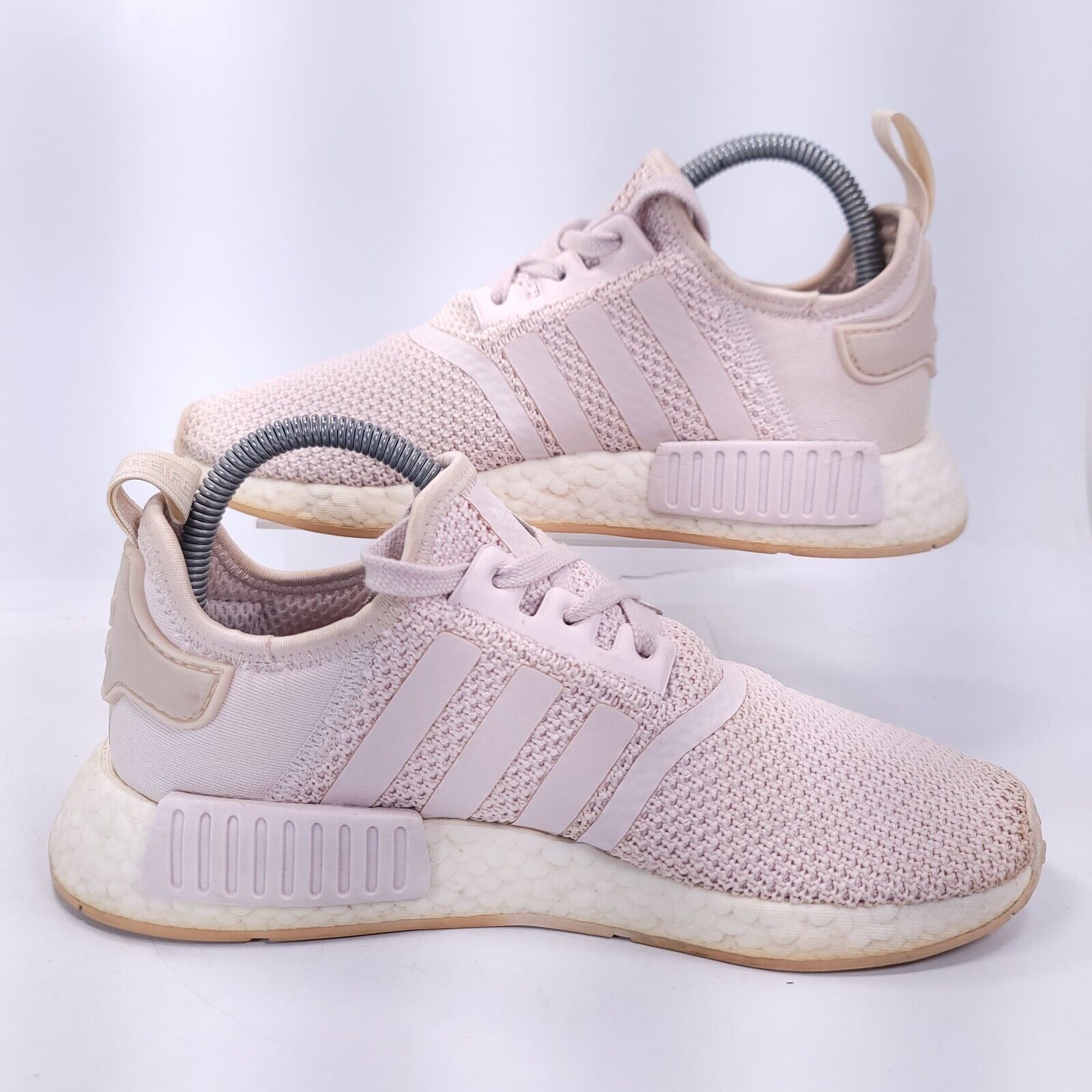 Adidas Adidas NMD R1 Athletic Shoe Women Size 7.5 B37652 Pink White Size US 7.5 / IT 37.5 - 5 Thumbnail