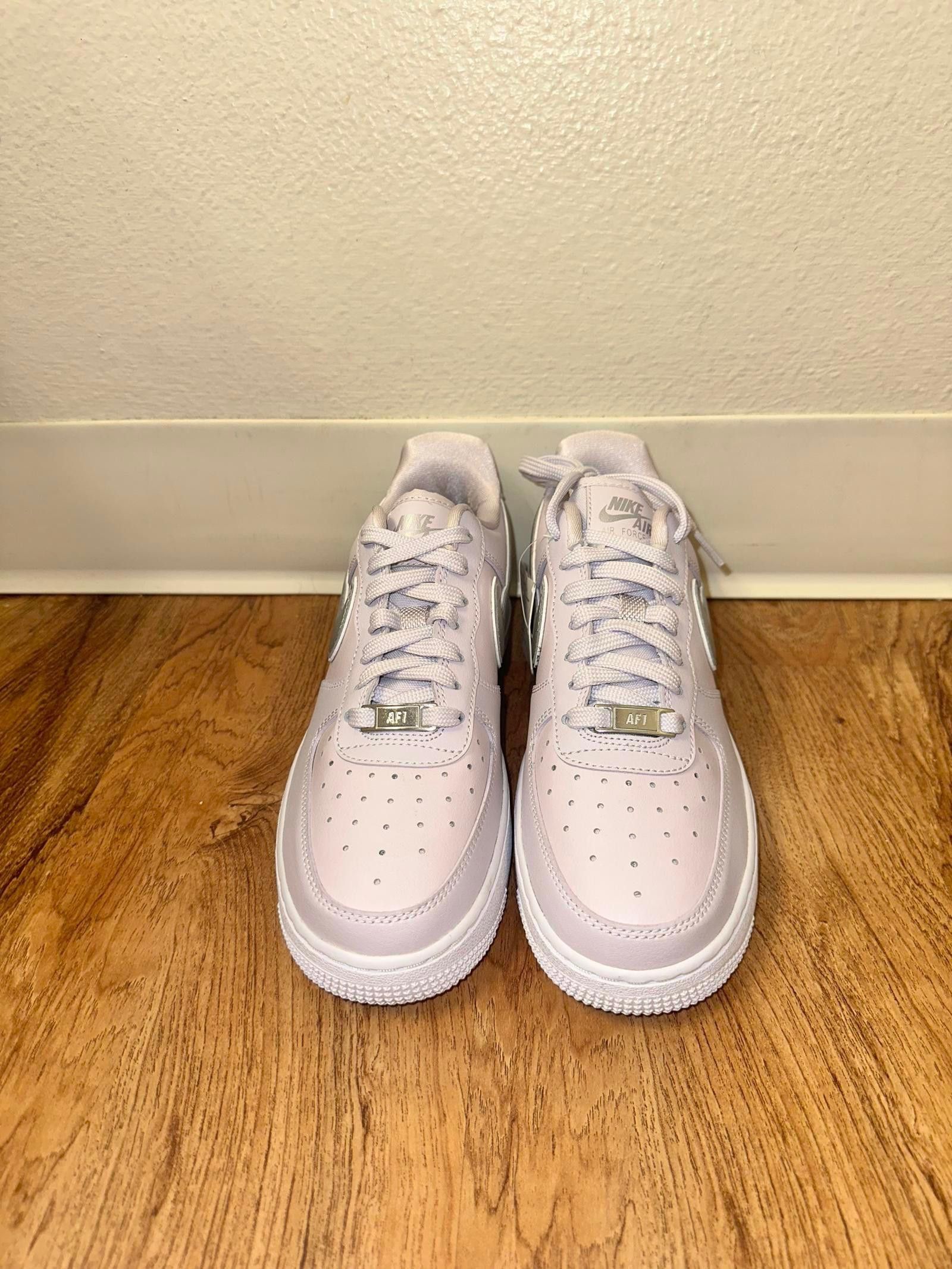 Nike Nike Air Force 1 Low Light Lilac Silver (Women's) Sample Size US 7 / IT 37 - 3 Thumbnail