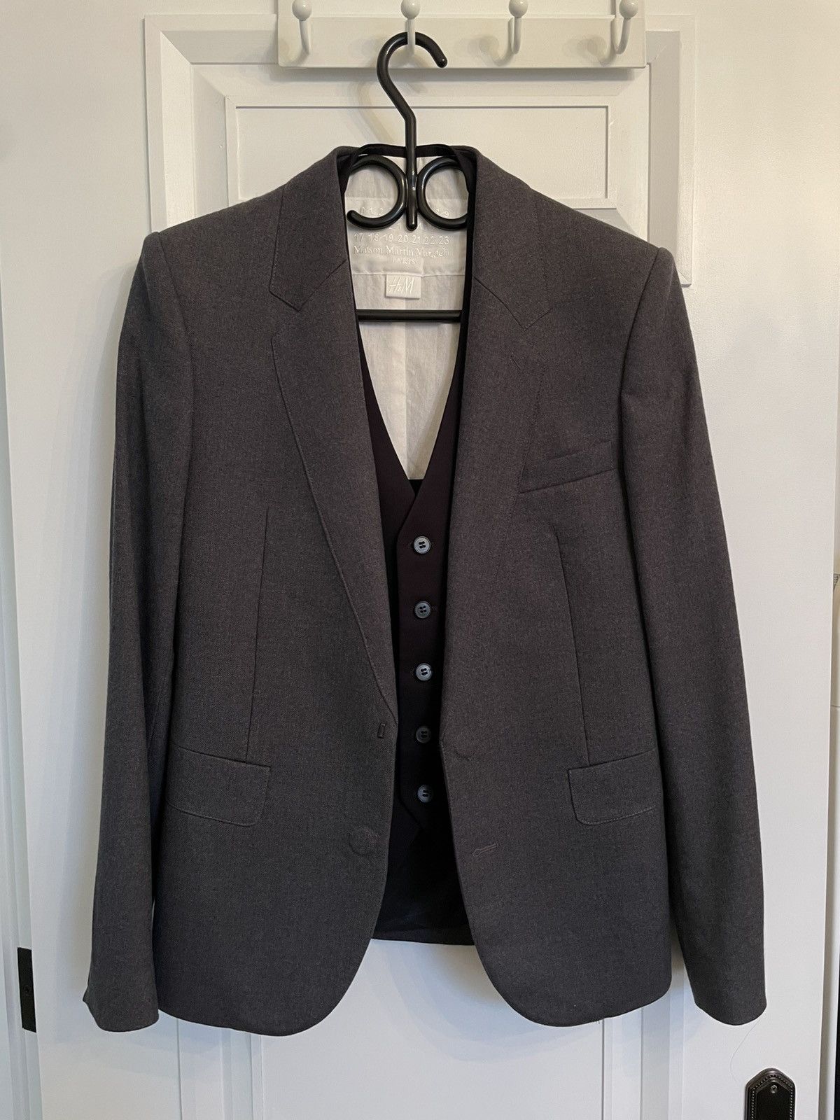 H&M × Maison Margiela H&M x Masion Martin Margiela men’s blazer and vest Size 36R - 1 Thumbnail