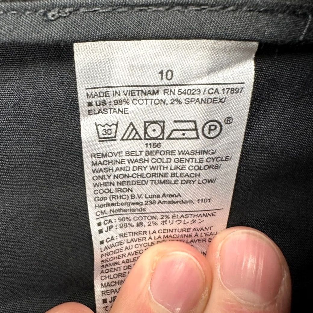 Banana Republic VINTAGE Banana Republic Pants? No, not vintage. Banana Republic Pull On Pants Women 10 Black High Rise Tapered Belted Pocket NEW Size 32" / US 10 / IT 46 - 4 Thumbnail