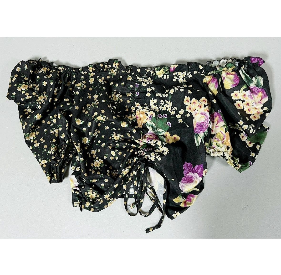 Japanese Brand Black Floral Split-Print Ruched Crop Top Shirt Blouse Size M Size M / US 6-8 / IT 42-44 - 2 Thumbnail