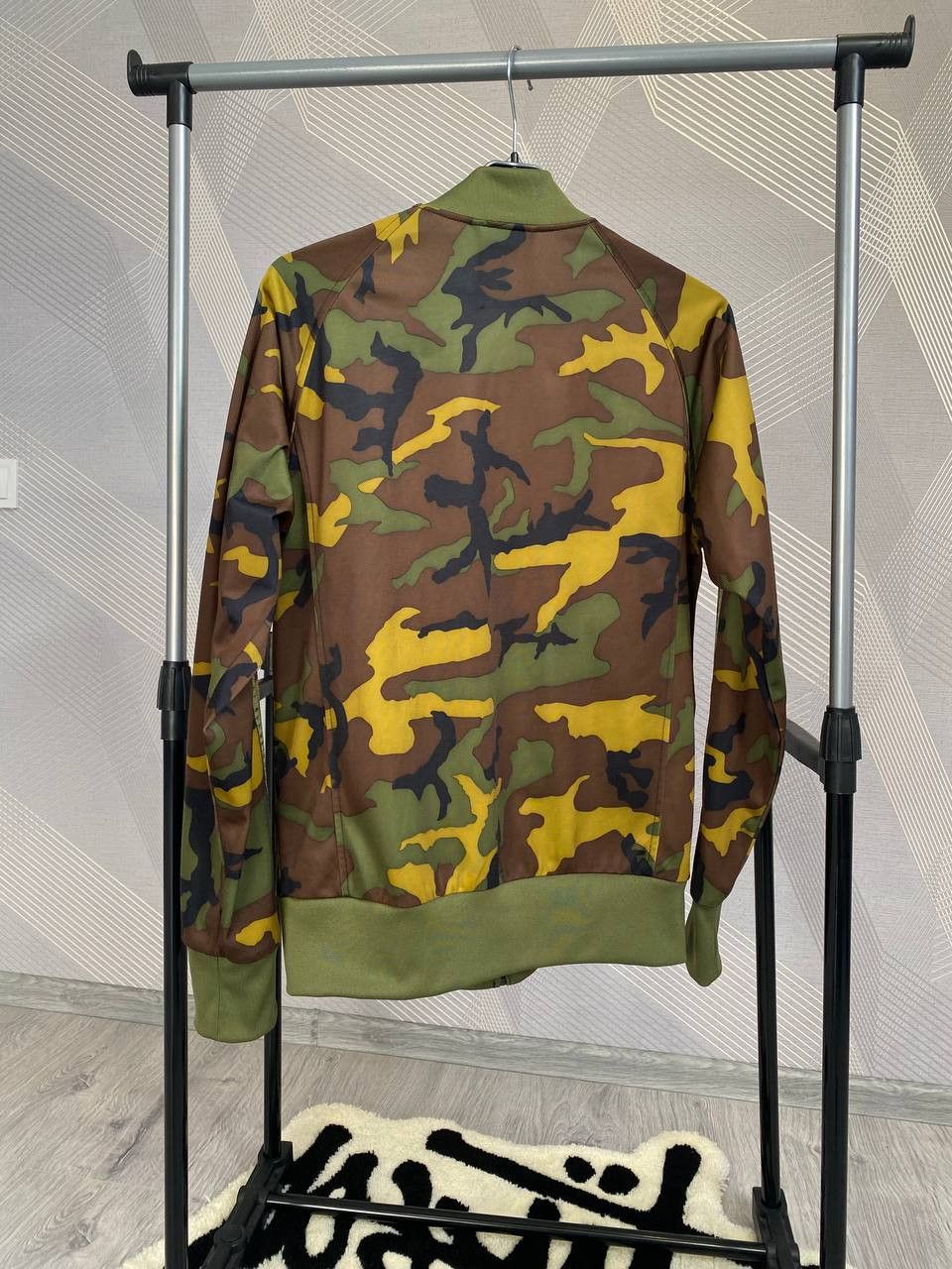 Adidas × Jeremy Scott Very rare vintage 2011 Jeremy Scott & Adidas camo jacket Size US M / EU 48-50 / 2 - 2 Thumbnail