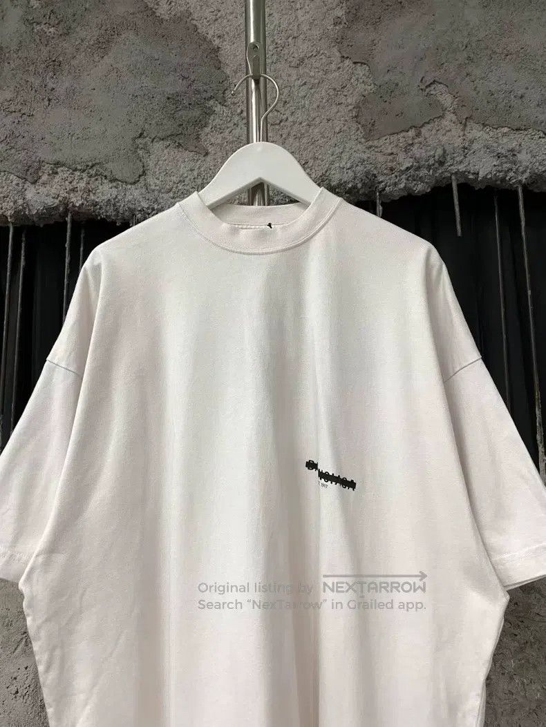 Balenciaga Balenciaga Short Sleeve Size US S / EU 44-46 / 1 - 4 Thumbnail