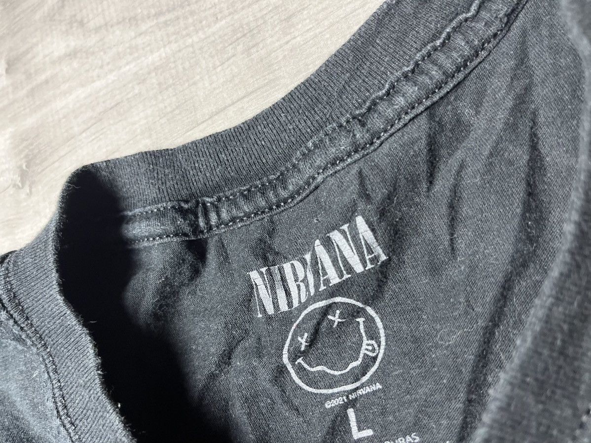 Nirvana Nirvana Tshirt multi logo reverse size Large Size US L / EU 52-54 / 3 - 4 Thumbnail