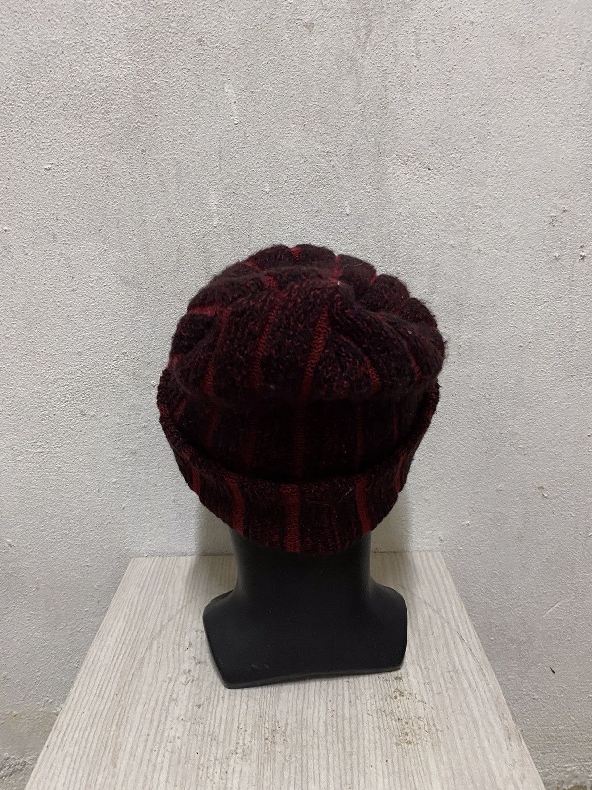 Japanese Brand Japanese Brand Rare Design Beanie Hat Size ONE SIZE - 4 Thumbnail