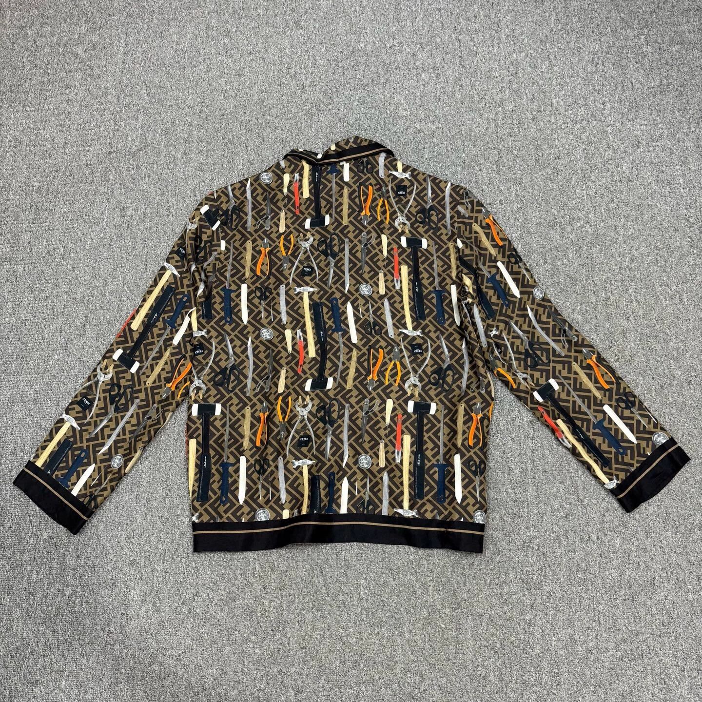 Fendi Fendi Double F Print LS Silk Shirt 46 9/10 hole Size US S / EU 44-46 / 1 - 2 Thumbnail