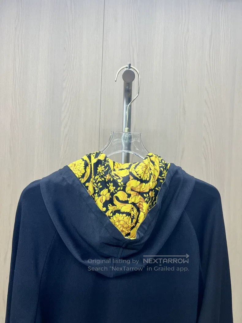 Versace Versace Phnom Penh Baroque Hooded Sweatshirt Jacket Size US L / EU 52-54 / 3 - 5 Thumbnail