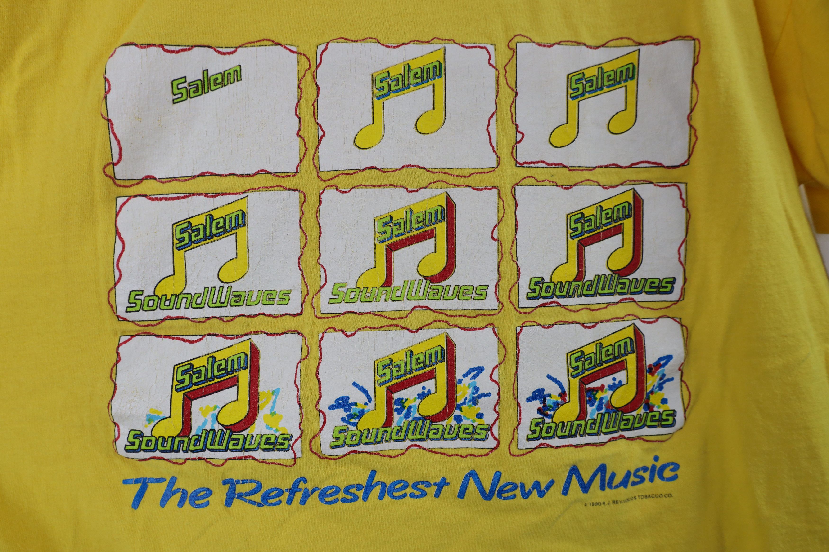 Vintage Vintage 90s Salem Cigarettes Out SoundWaves T-Shirt USA Size US XL / EU 56 / 4 - 4 Thumbnail