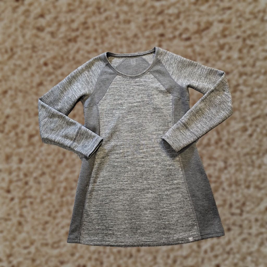 Vintage Title Nine Sweatshirt Womens Medium Gray Tunic Pocket Long Sleeve Golf Outdoor Size M / US 6-8 / IT 42-44 - 1 Thumbnail
