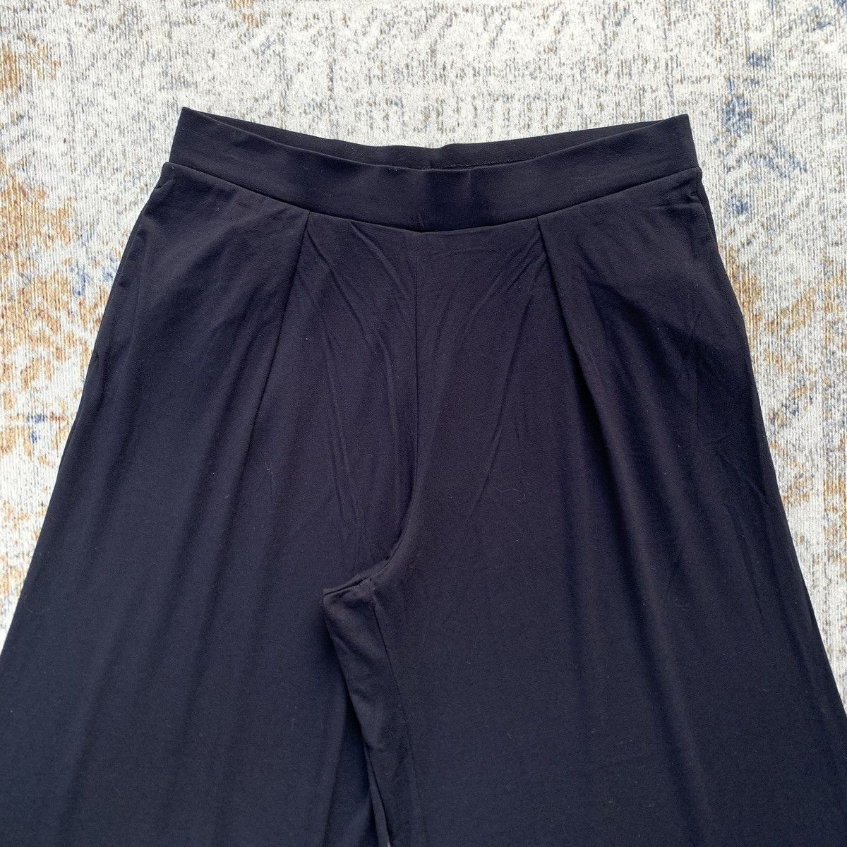 Japanese Brand Rare Japanese Brand Uniqlo Yohji Style Ultra Wide Pants Size US 34 / EU 50 - 4 Thumbnail