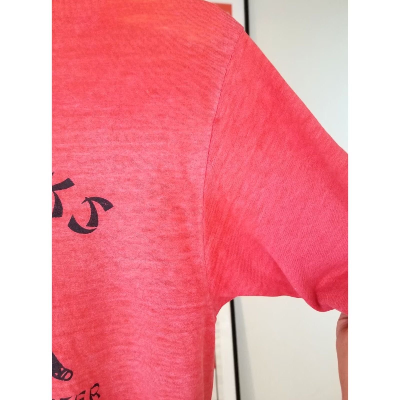 Hanes VINTAGE 80s CHOPSTICKS RED SUPER PAPER THIN WORN HANES SINGLE STITCH T-SHIRT L Size US L / EU 52-54 / 3 - 7 Thumbnail