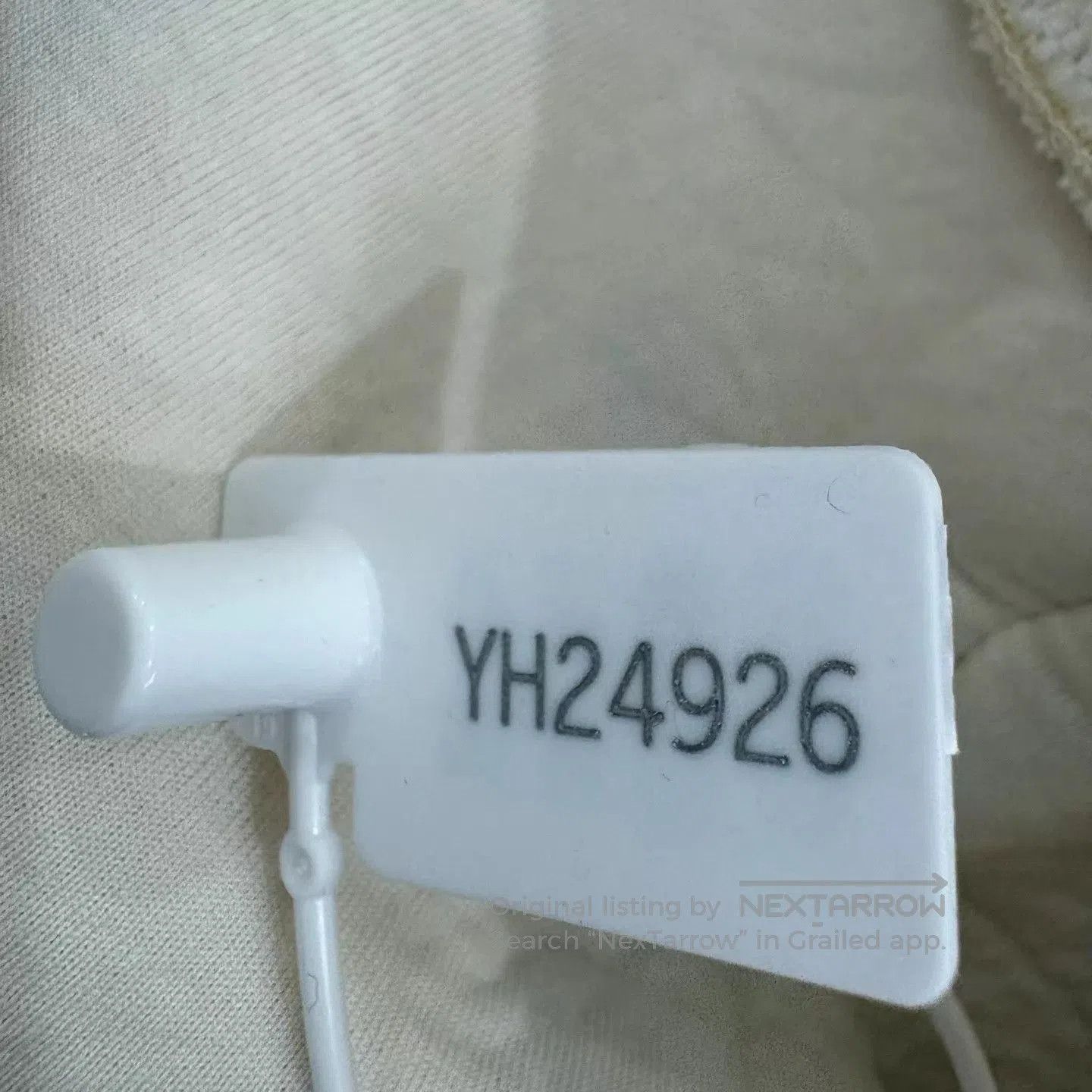Louis Vuitton White Graphic Print Hoodie with Hood and Pockets. Size US M / EU 48-50 / 2 - 7 Thumbnail