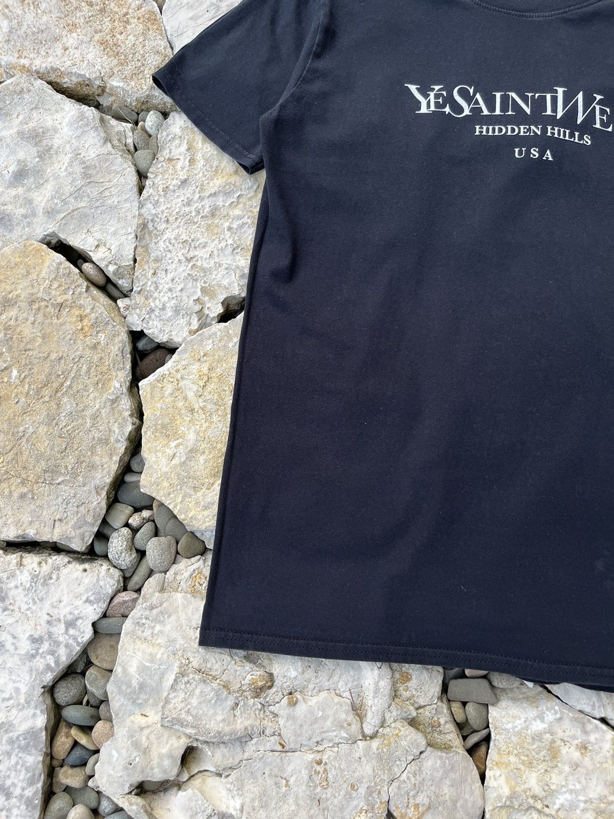 Kanye West × Vintage Vintage Ye Saint West Kanye y2k tee USA logo t-shirt archive Size US L / EU 52-54 / 3 - 9 Thumbnail