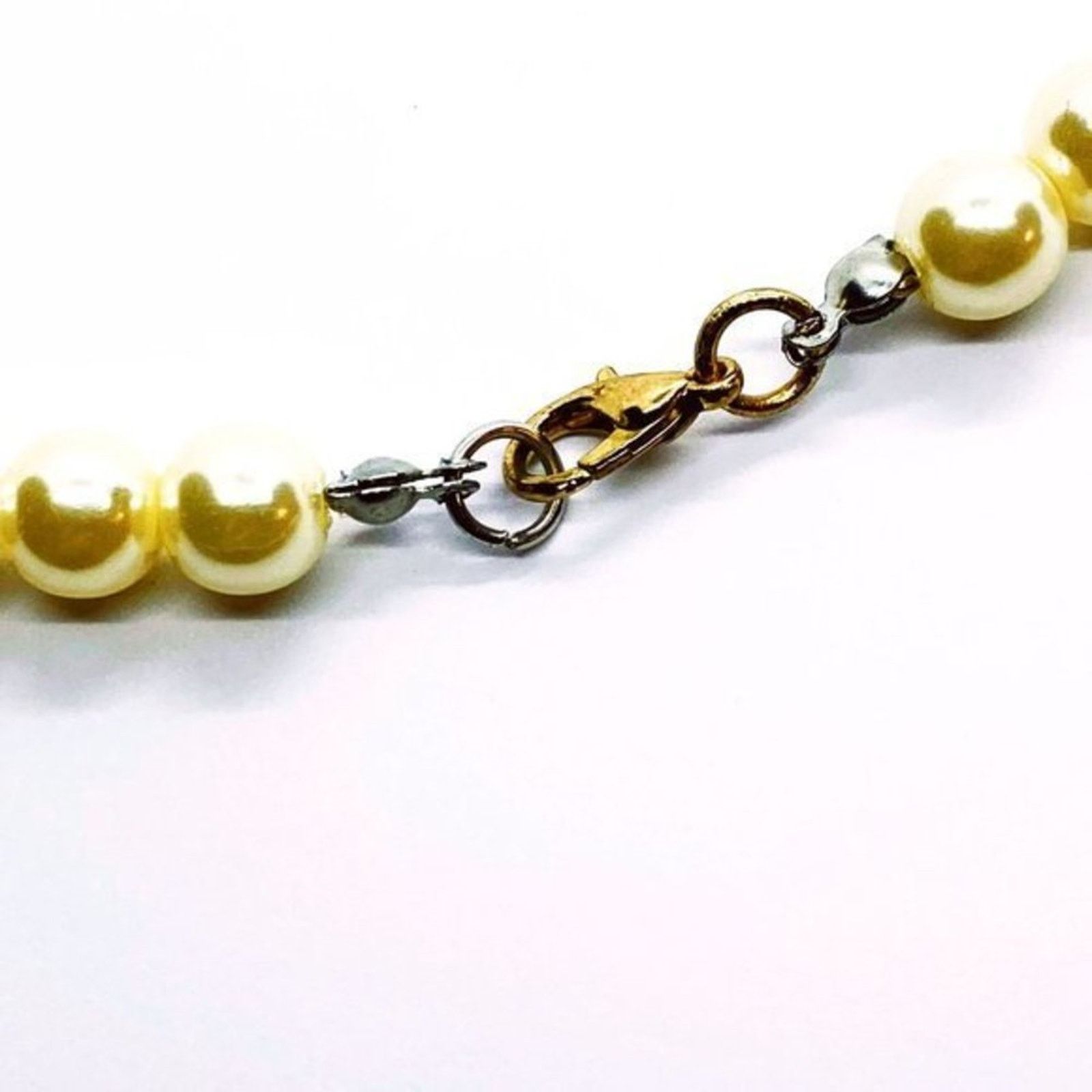 Boutique Moschino Pearl Colored Beaded Necklace Size ONE SIZE - 4 Thumbnail