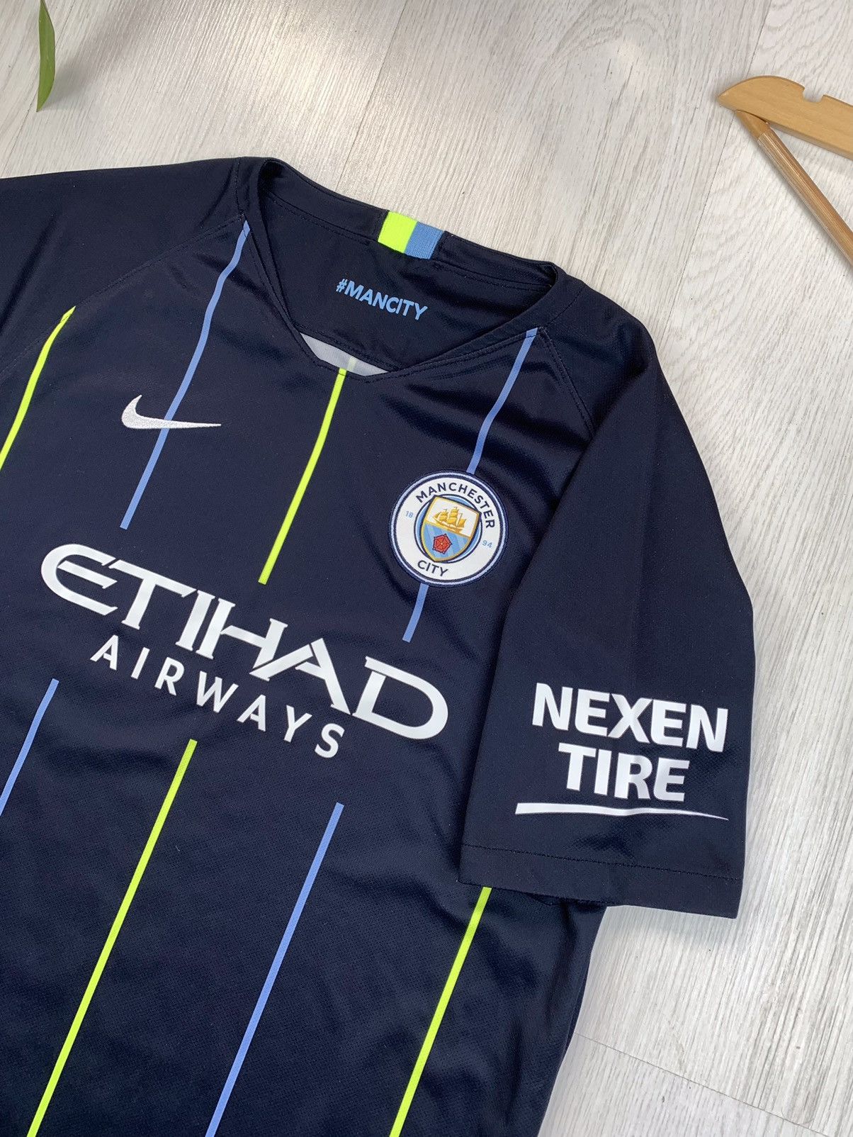 Nike Nike Manchester City 2018-2019 Away Jersey Size 13-15 Years Size US XXS / EU 40 - 5 Thumbnail