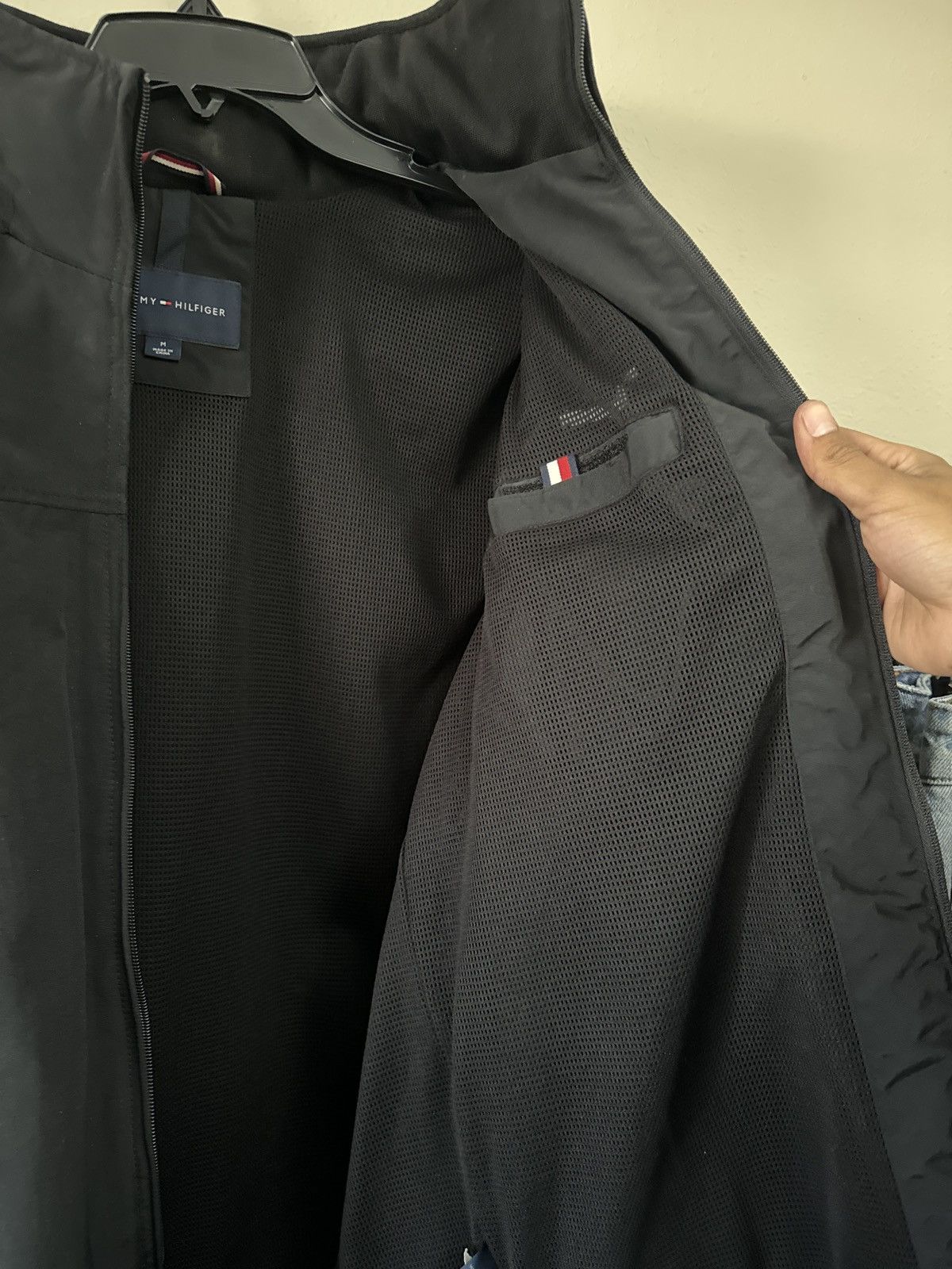 Tommy Hilfiger × Vintage Tommy Hilfiger Windbreaker Size US M / EU 48-50 / 2 - 3 Thumbnail