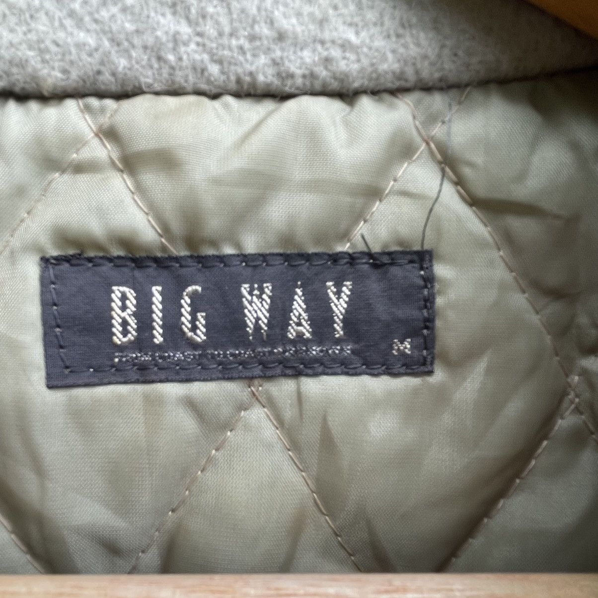 Issey Miyake × Japanese Brand Vintage Japanese Brand Big Way Bomber Jacket Size US M / EU 48-50 / 2 - 7 Thumbnail