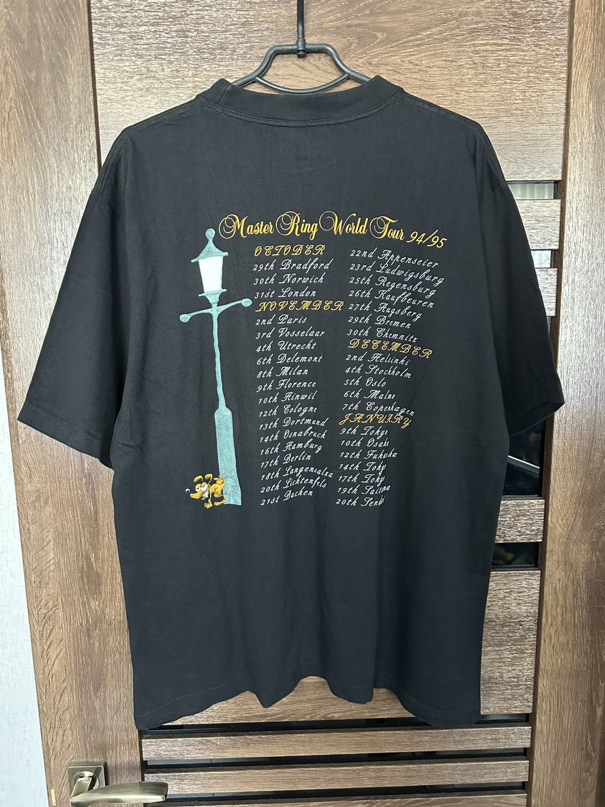 Band Tees 1994 Helloween Master Ring Vintage Tour Band T-Shirt Tee Size US XL / EU 56 / 4 - 7 Thumbnail