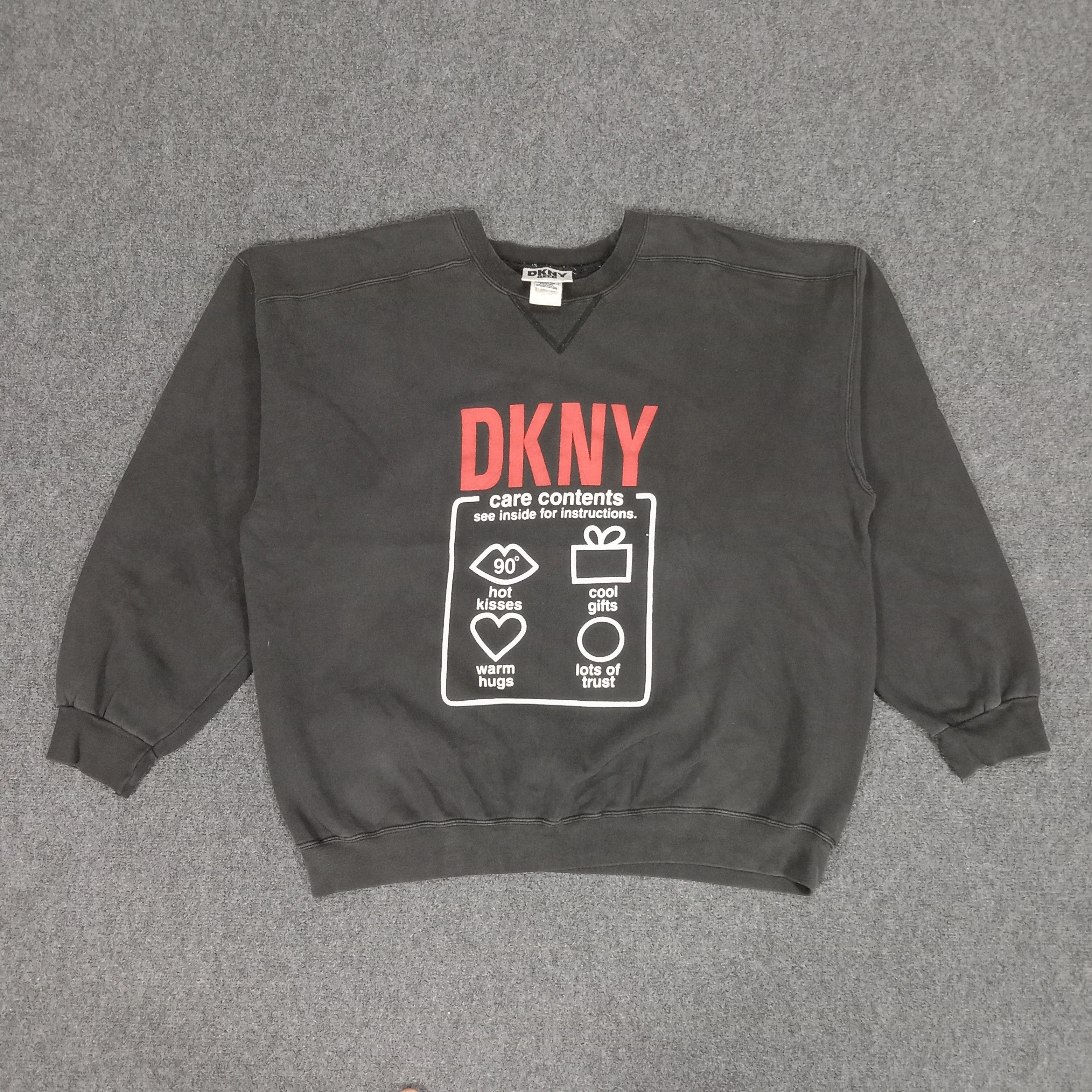 DKNY × Vintage DKNY Streetwear Skateboard Style Sweatshirts Size US L / EU 52-54 / 3 - 1 Thumbnail