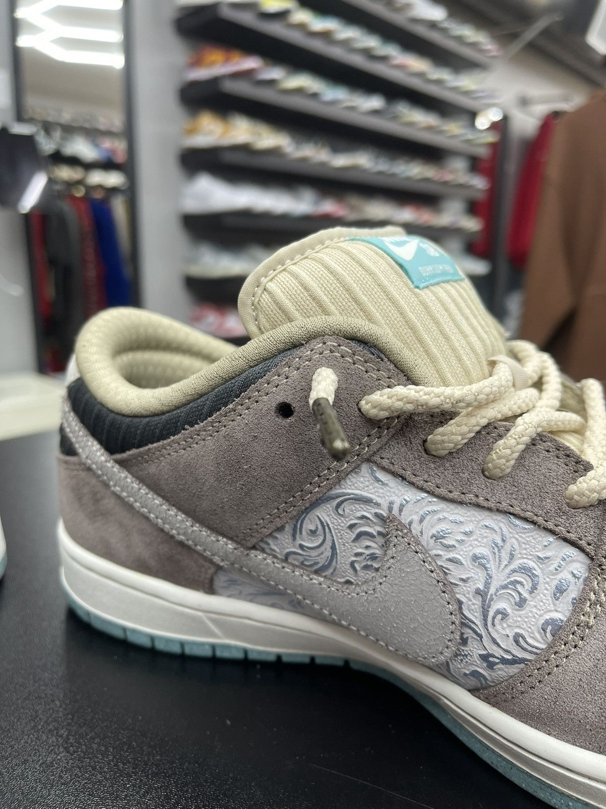 Nike Size 11.5 - Nike Dunk Low SB Big Money Savings Size US 11.5 / EU 44-45 - 8 Thumbnail