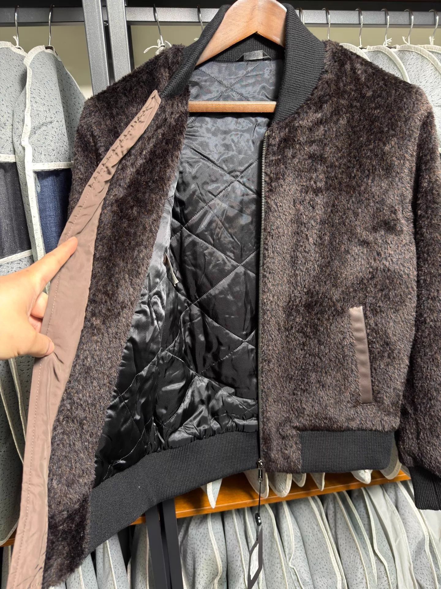 Viktor & Rolf Brown Furry er Jacket Size M Size US XXS / EU 40 - 7 Thumbnail