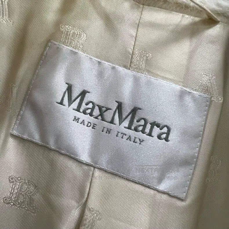 Max Mara Max Mara Off-white Fur Coat Size XS / US 0-2 / IT 36-38 - 4 Thumbnail