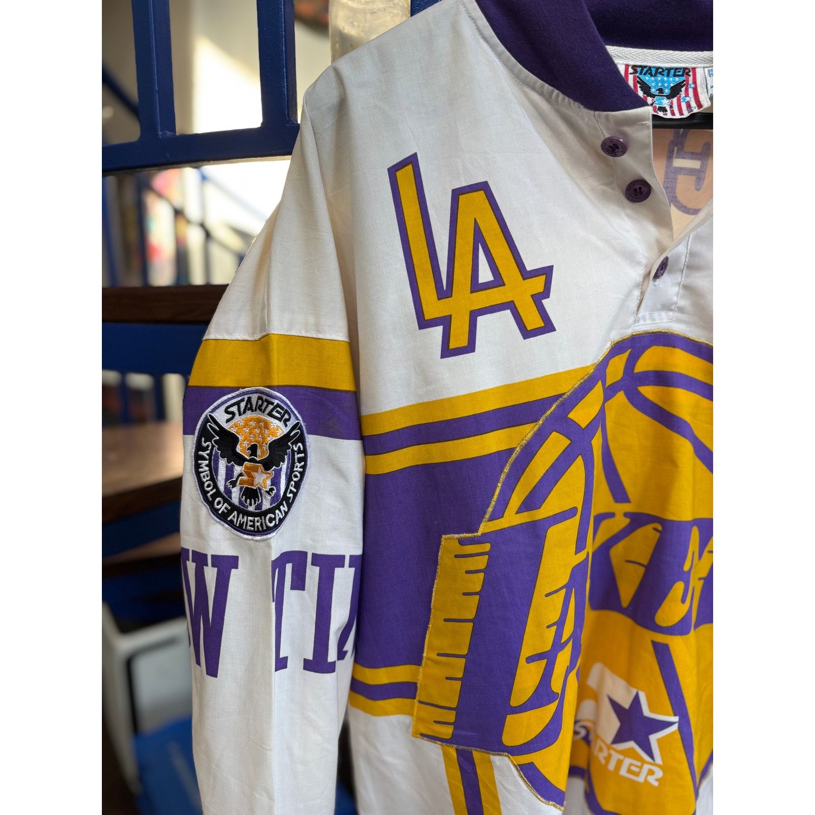 Starter Vintage 80s Starter Los Angeles Lakers Pullover Size L Size US L / EU 52-54 / 3 - 4 Thumbnail