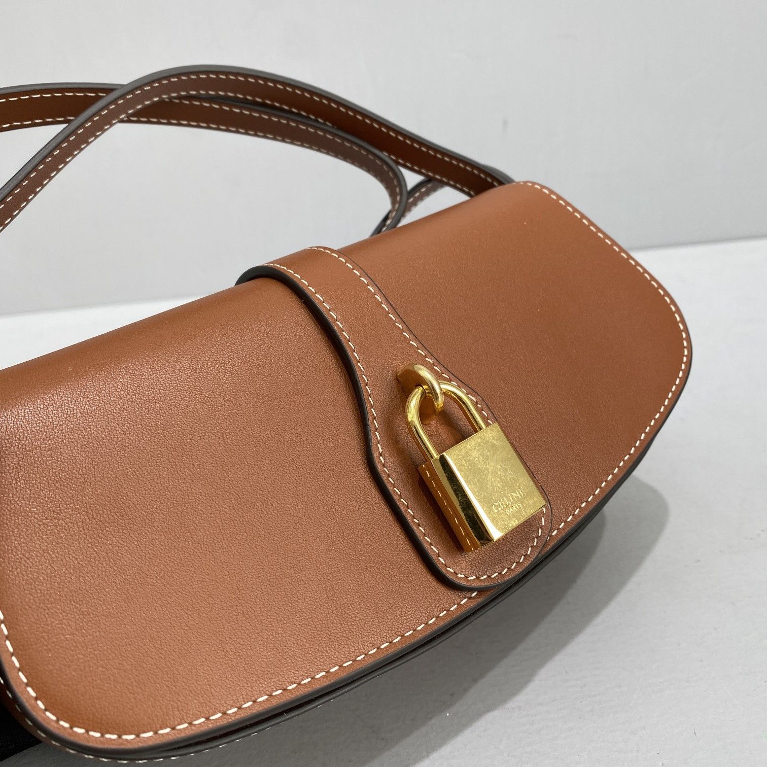 Celine o1w1db10326 101593DQ1 Size : OS / Clutch Bag in Brown Size ONE SIZE - 2 Thumbnail