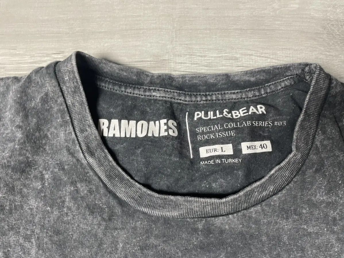 Band Tees Ramones T-shirt band tee rock size Large Size US L / EU 52-54 / 3 - 4 Thumbnail