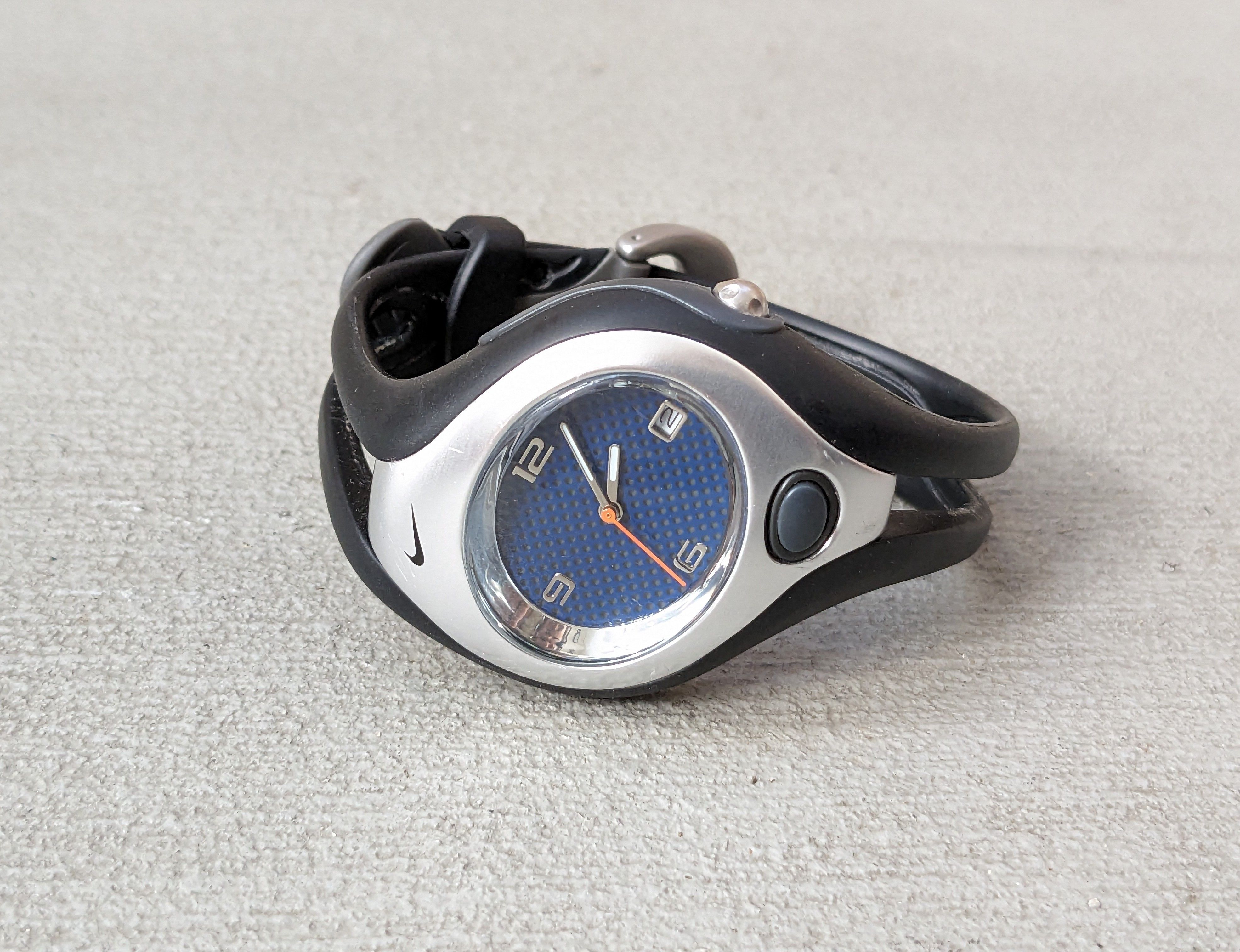 image of Vintage Nike Watch Blue Analog Rubber Sports Minimal Y2K in Blue/Black, Men's
