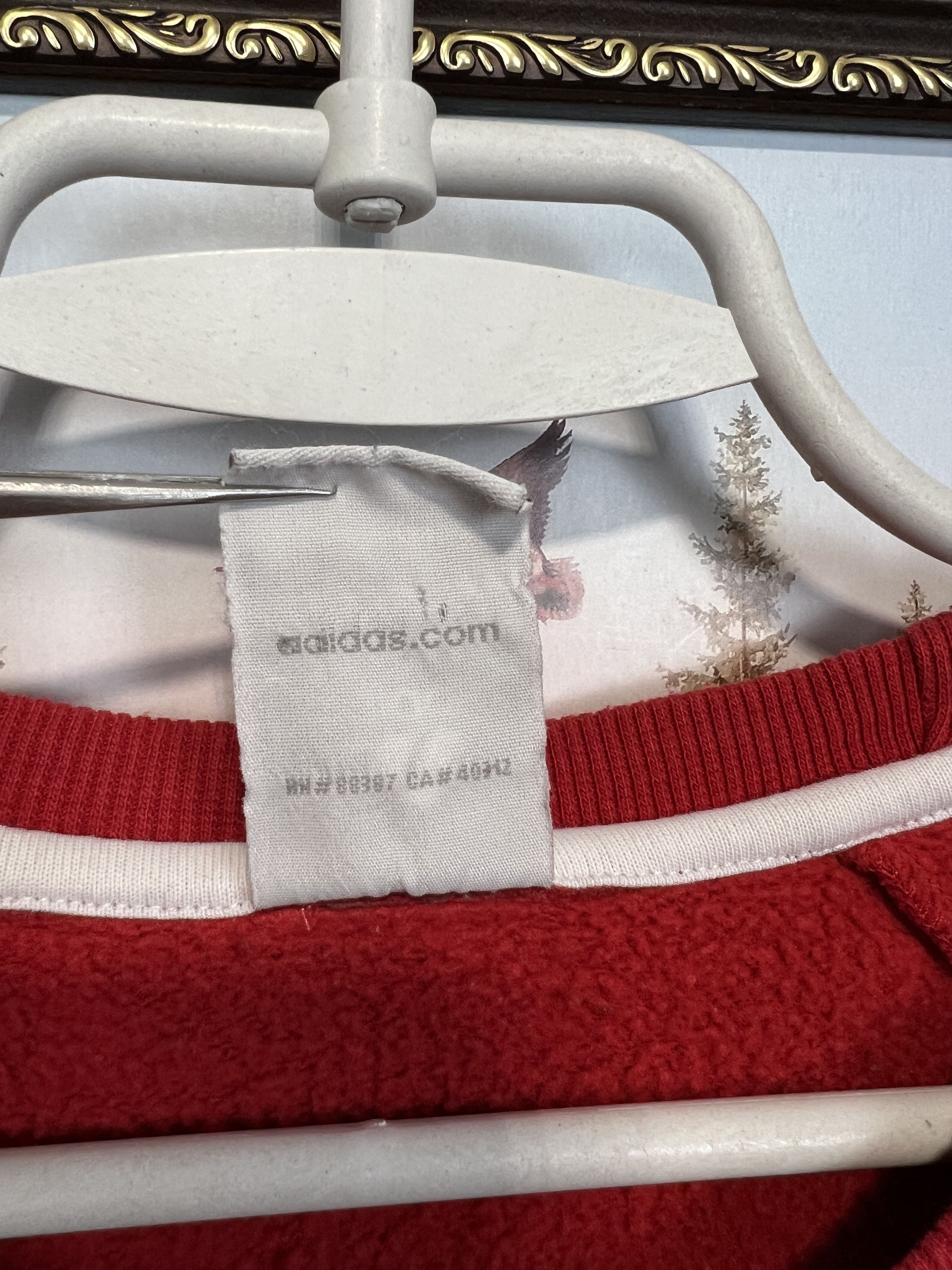 Adidas Vintage Adidas Liverpool Football Sweatshirt Jacket Crewneck Size US L / EU 52-54 / 3 - 7 Thumbnail
