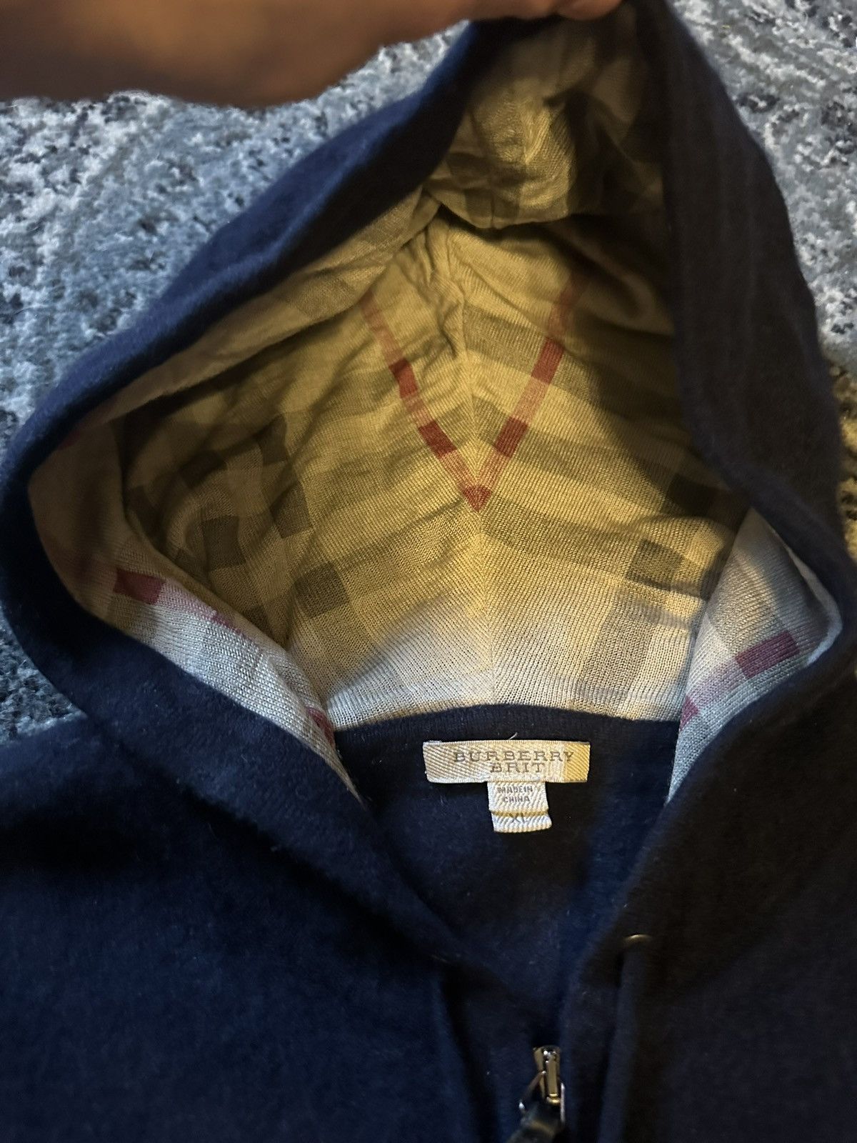 Burberry Burberry Cashmere Zip Up Navy Monogram XL Size US XL / EU 56 / 4 - 2 Thumbnail