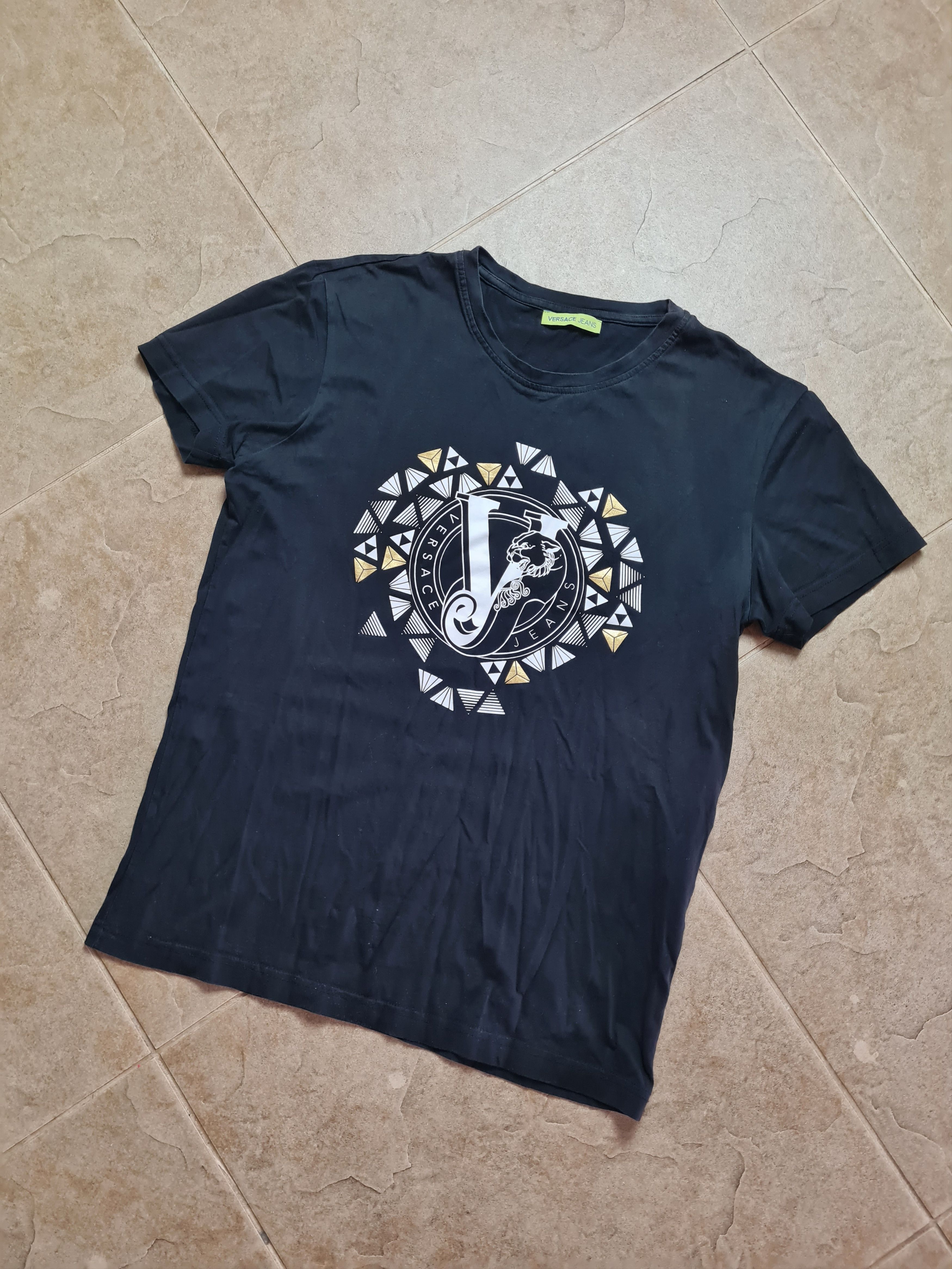 Versace Womens T-shirts Versace Jeans black Big Logo Shirt Size M Size M / US 6-8 / IT 42-44 - 7 Thumbnail