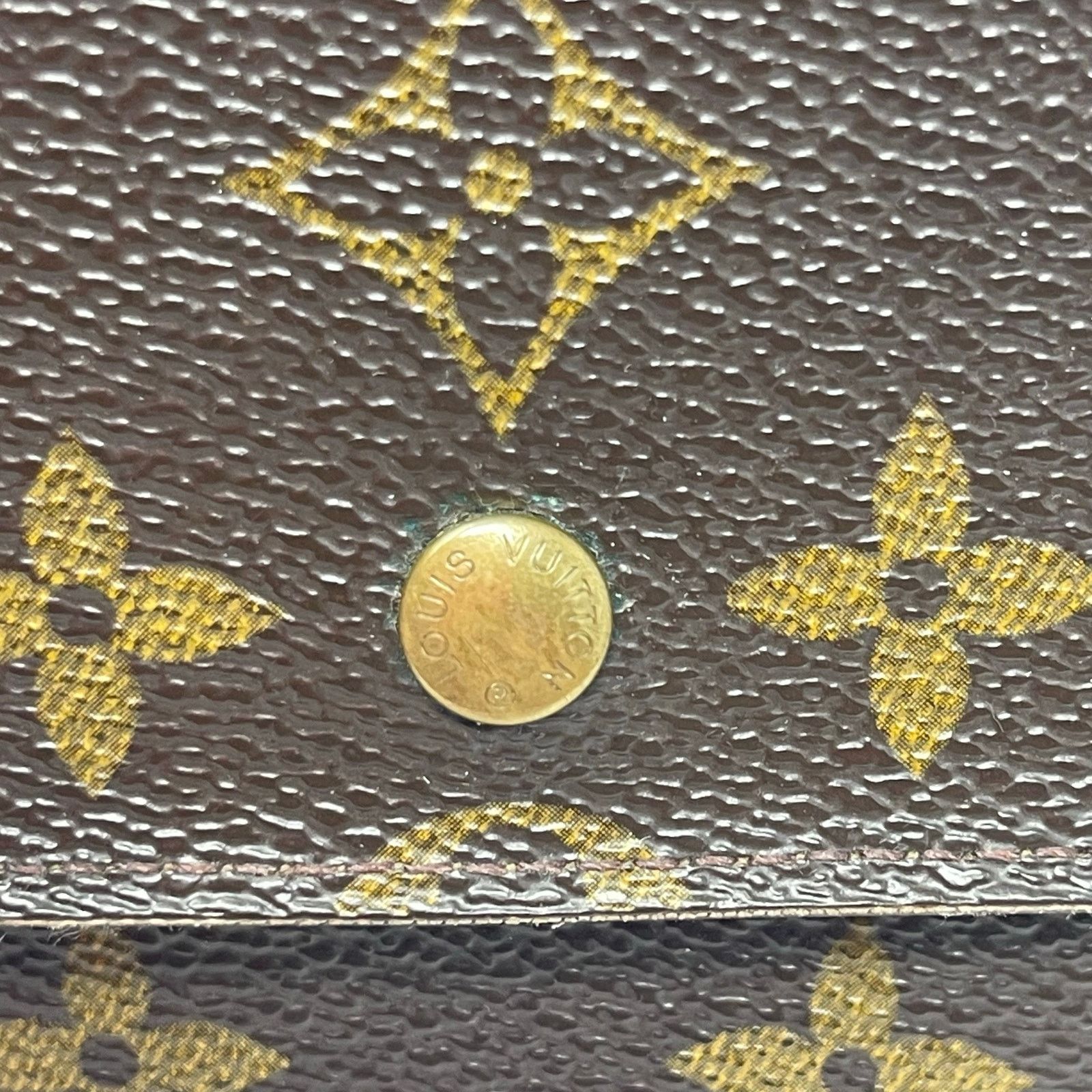 Louis Vuitton Vintage Louis Vuitton Monogram TriFold Sarah Wallet Size ONE SIZE - 9 Thumbnail
