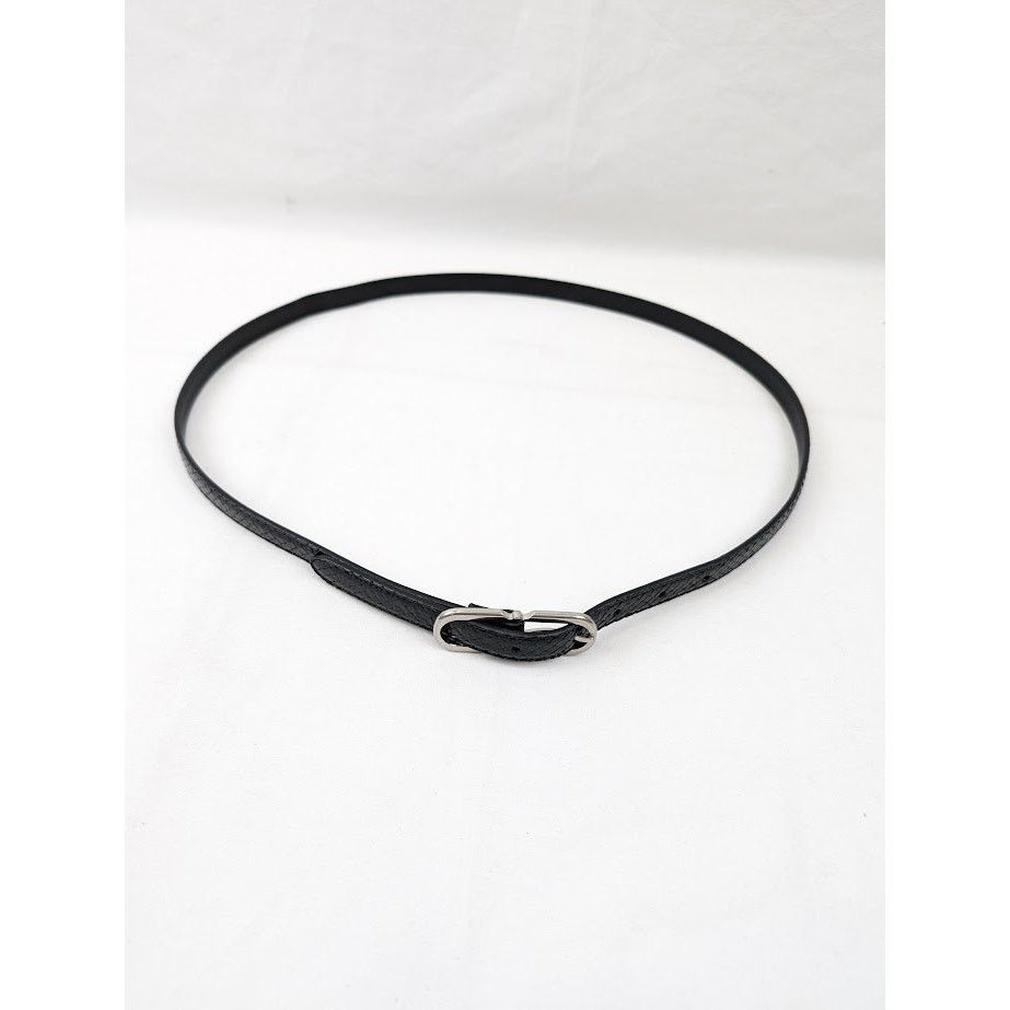 Saint Laurent Paris o1rshd1 Size: 100 / Embossed Leather Buckle Belt in Black Size 40 - 11 Thumbnail