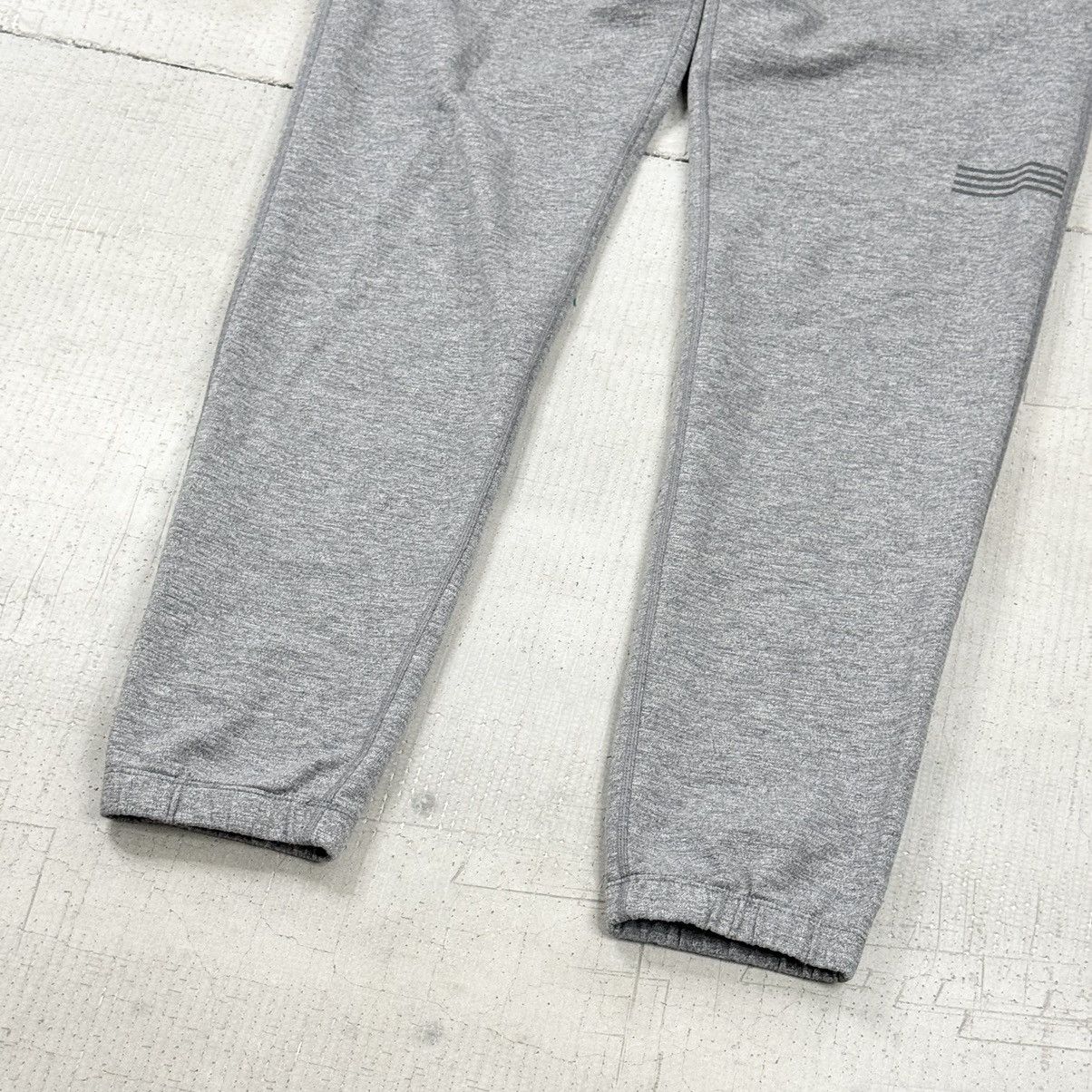 Vuori Vuori Balboa Joggers Sweatpants Size US 30 / EU 46 - 3 Thumbnail