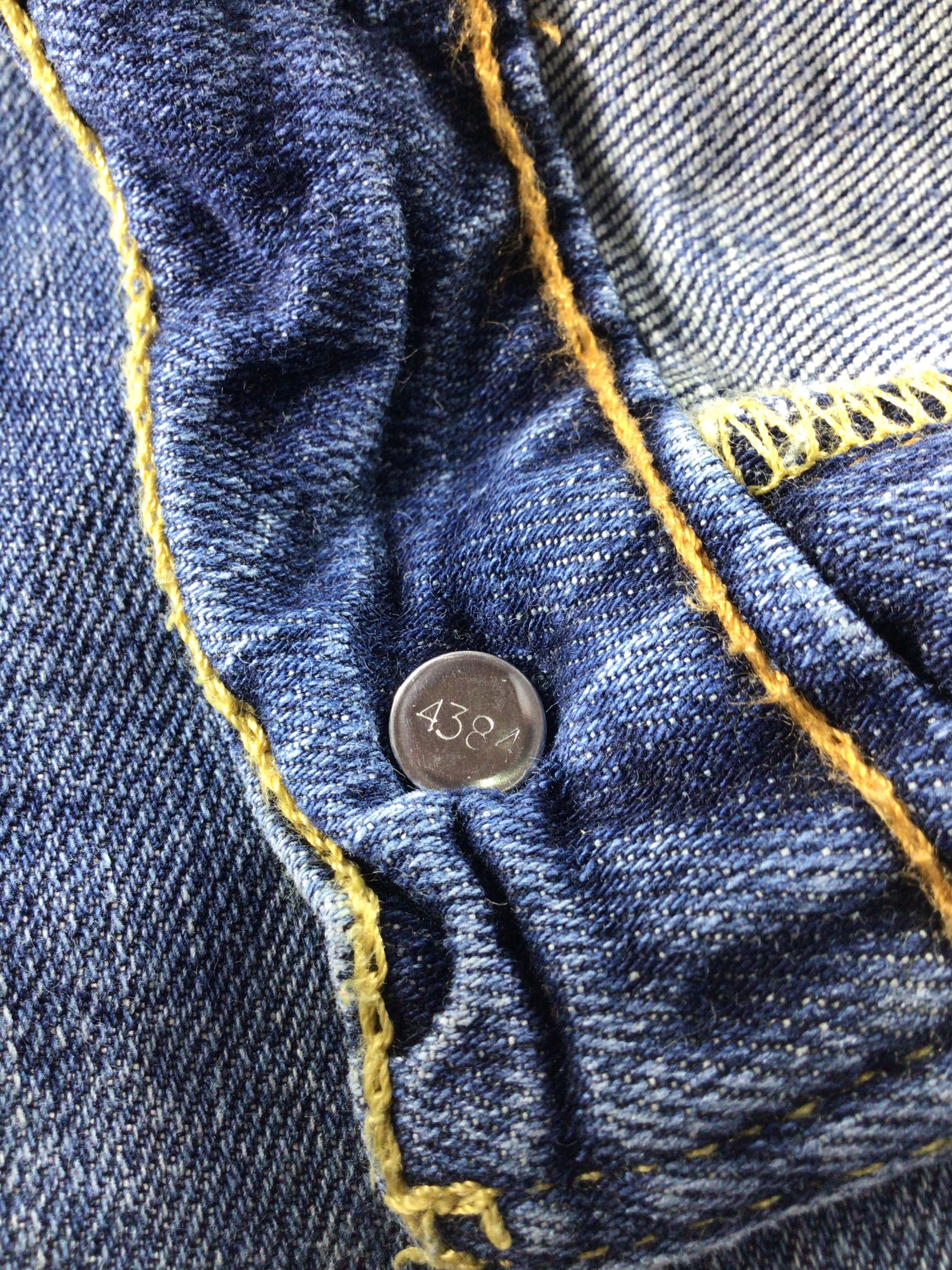 Levi's Vintage Levis 505 Jeans-J772 Size US 35 - 9 Thumbnail