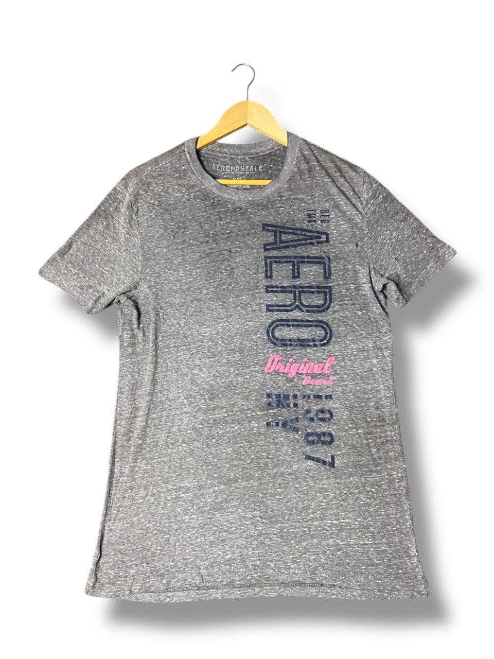 Aeropostale Aeropostale 87 Graphic Crewneck Tshirt (166) Size US M / EU 48-50 / 2 - 1 Thumbnail