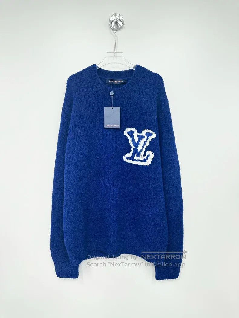 Louis Vuitton Louis Vuitton Blue monogrammed Logo Teddy Sweater Size US XL / EU 56 / 4 - 1 Thumbnail