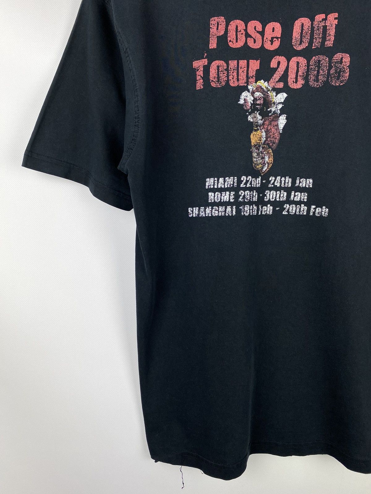 Band Tees Pose Off tour 2008 band t shirt size ~ L Size US L / EU 52-54 / 3 - 19 Thumbnail