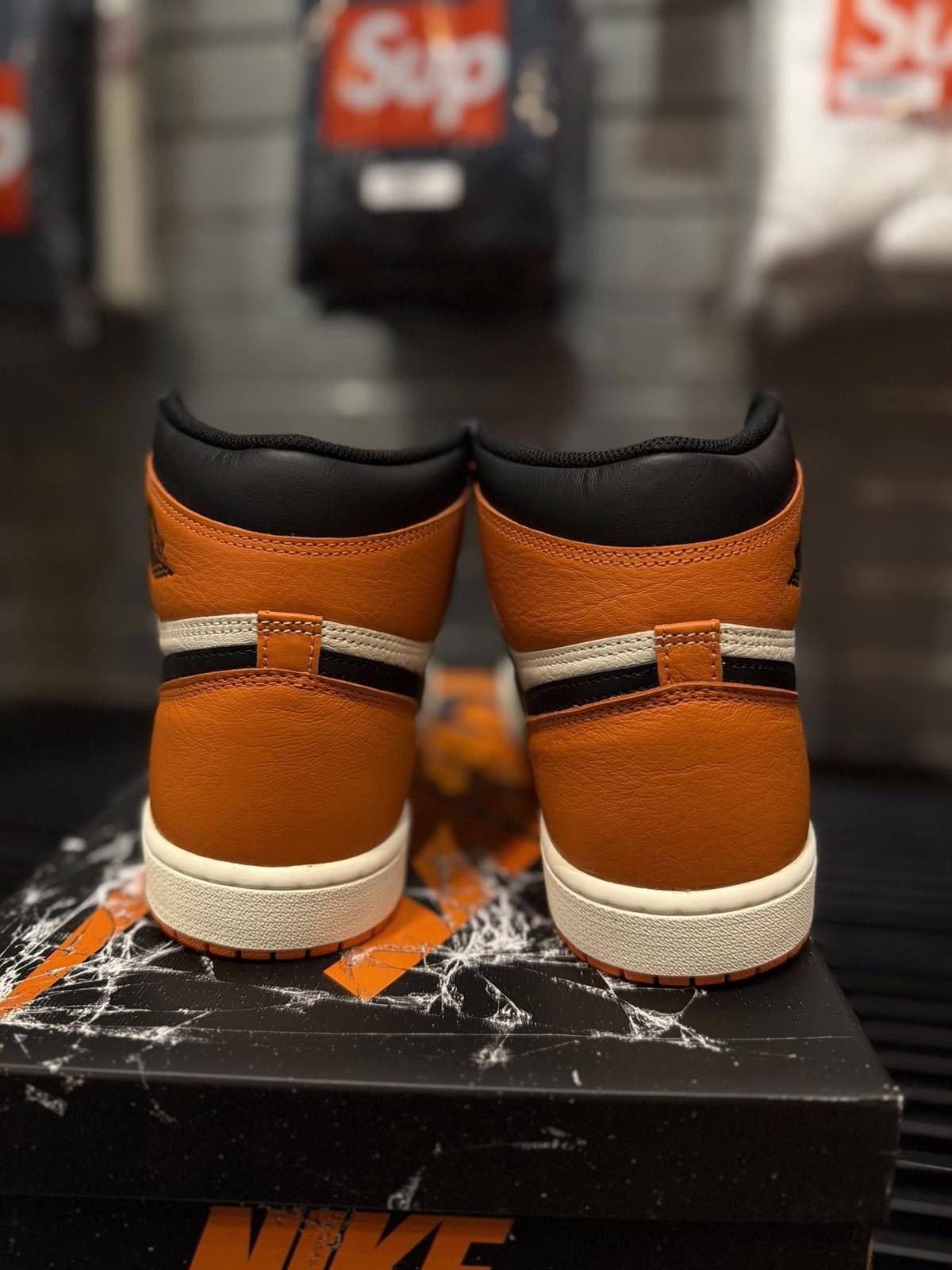 Jordan Brand Size 11 Air Jordan 1 Retro OG 2025 High Shattered Backboard Size US 11 / EU 44 - 4 Thumbnail