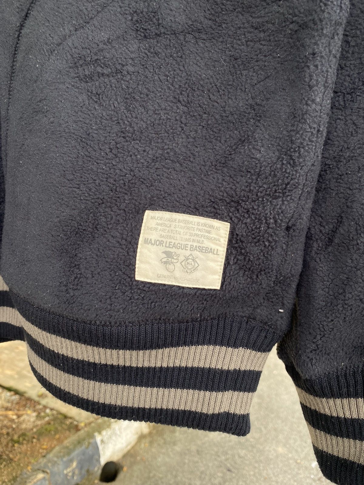 Hypebeast × New York Yankees Uniqlo X MLB New York Yankees Fleece Jacket Size US XL / EU 56 / 4 - 10 Thumbnail