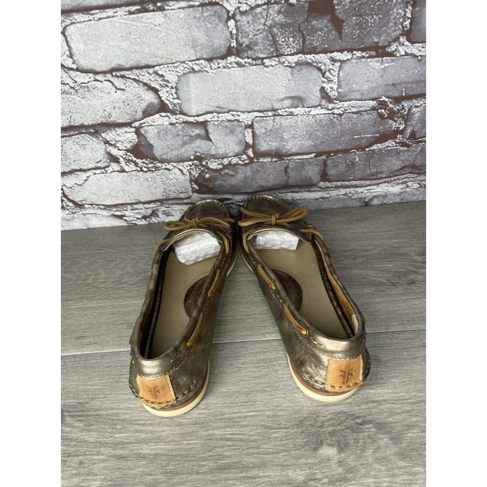 Frye FRYE Quincy Tie Leather Metallic Deck Shoes Gold Boat Shoes Size US 8 / IT 38 - 6 Thumbnail