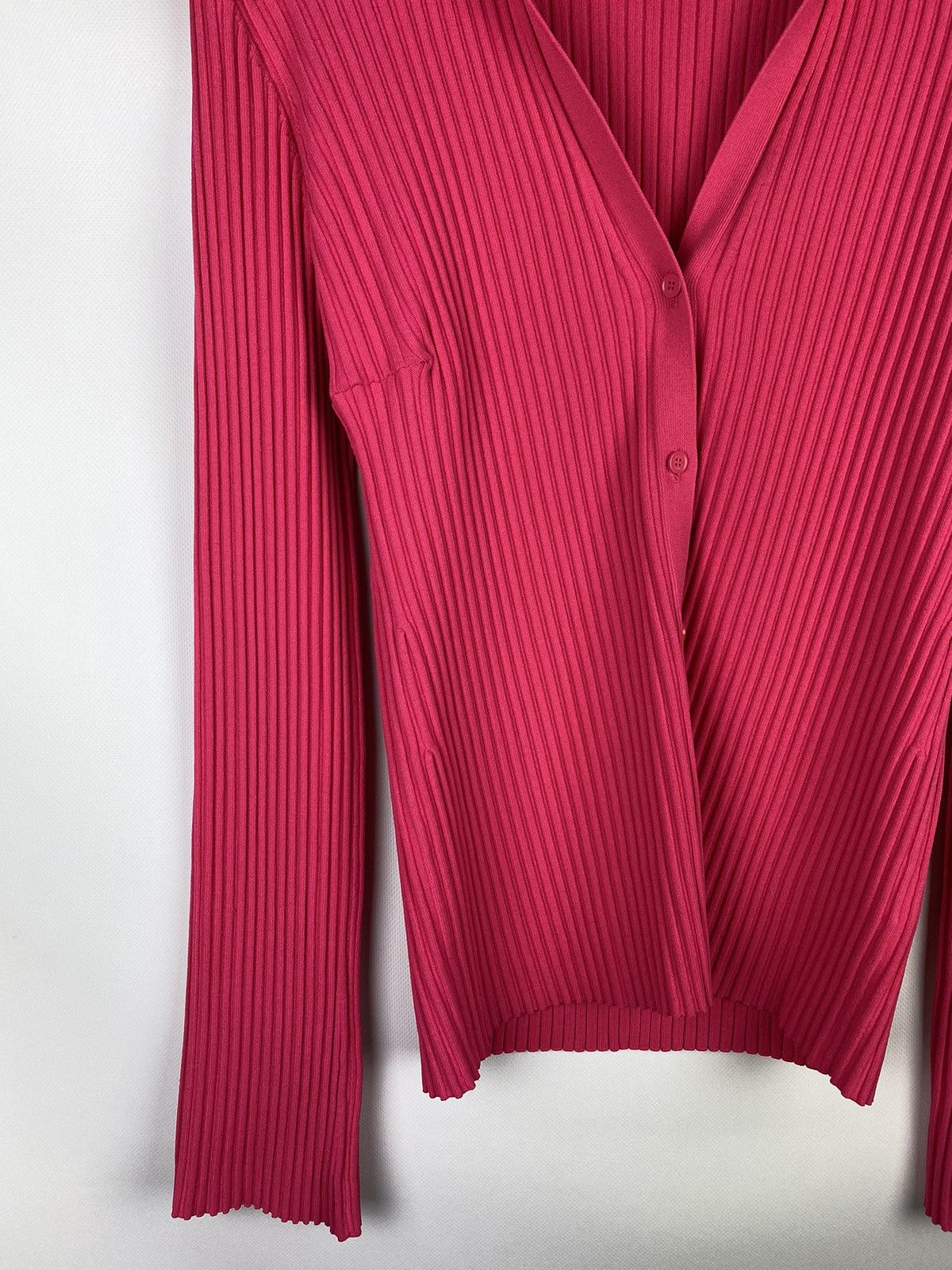 Helmut Lang Helmut Lang ladies pleated cardigan sweater size L Size L / US 10 / IT 46 - 7 Thumbnail