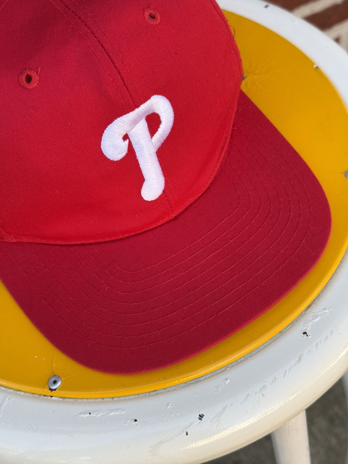 MLB Vintage 00’s MLB Philadelphia Phillies Cap Size ONE SIZE - 5 Thumbnail