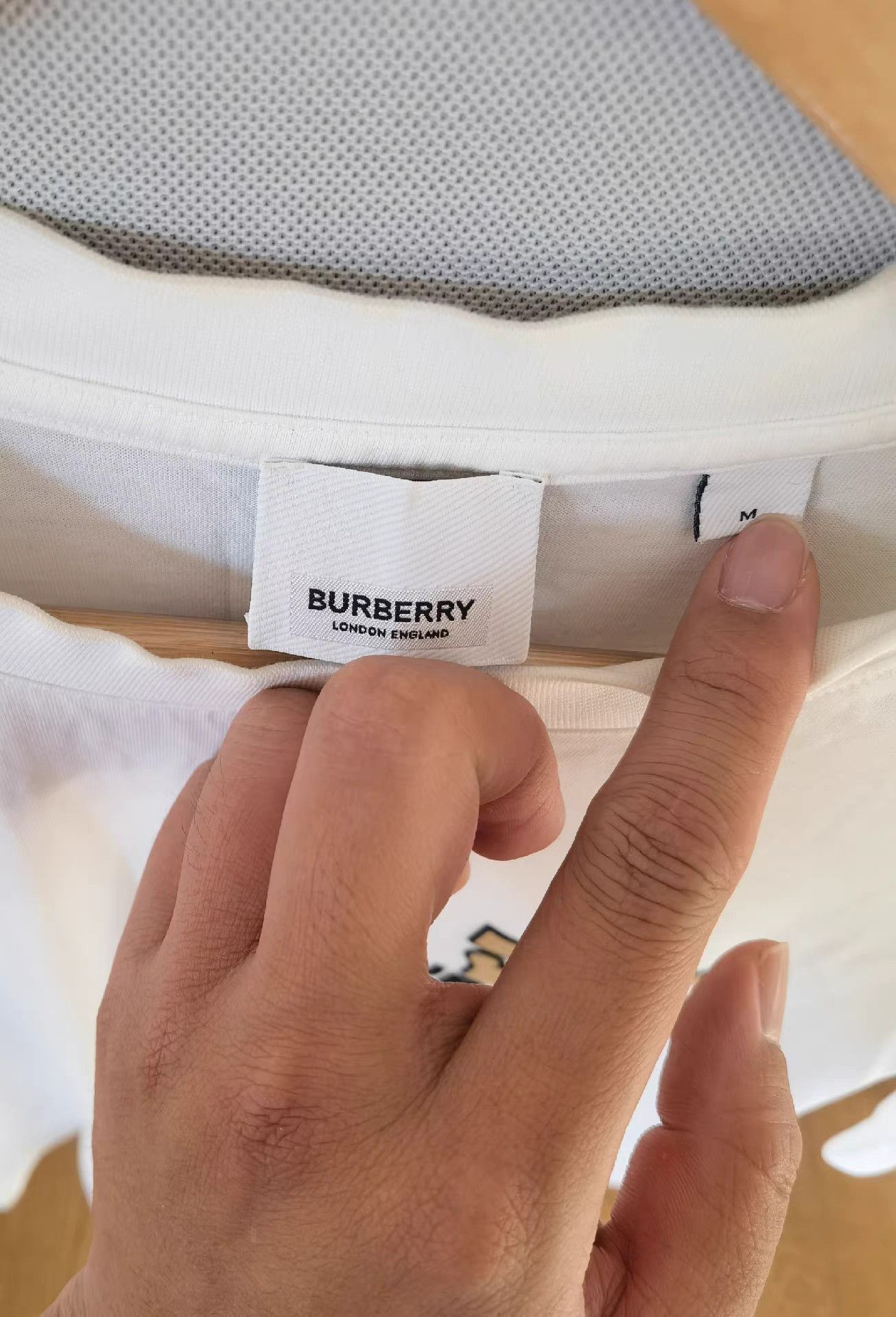 Burberry Burberry T-Shirt K17 Size US M / EU 48-50 / 2 - 3 Thumbnail